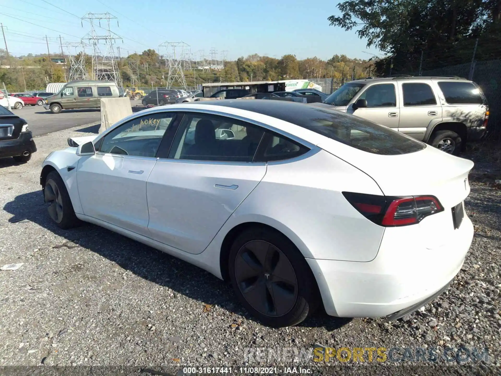 3 Photograph of a damaged car 5YJ3E1EB5LF795146 TESLA MODEL 3 2020