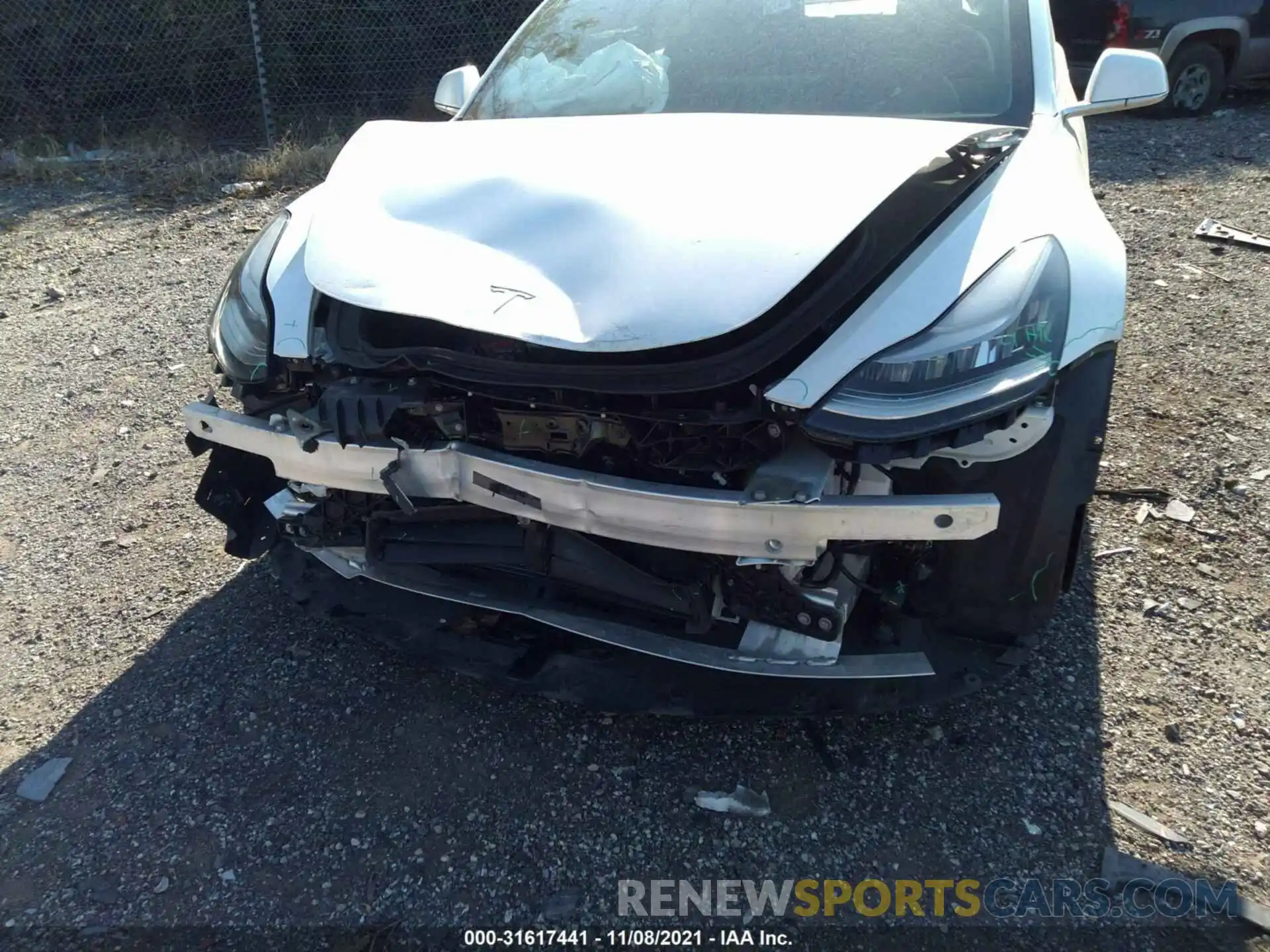 6 Photograph of a damaged car 5YJ3E1EB5LF795146 TESLA MODEL 3 2020