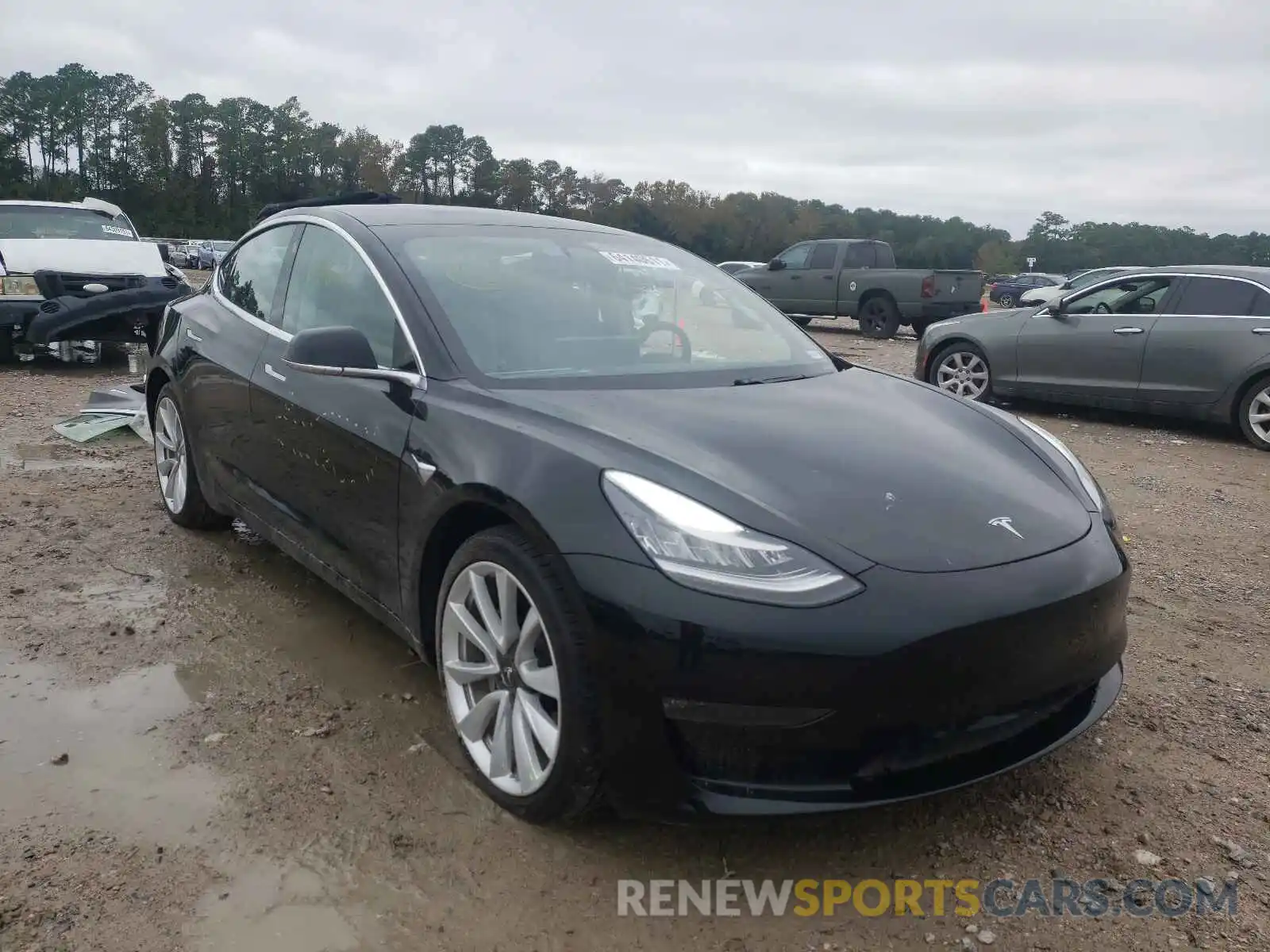 1 Photograph of a damaged car 5YJ3E1EB5LF795311 TESLA MODEL 3 2020