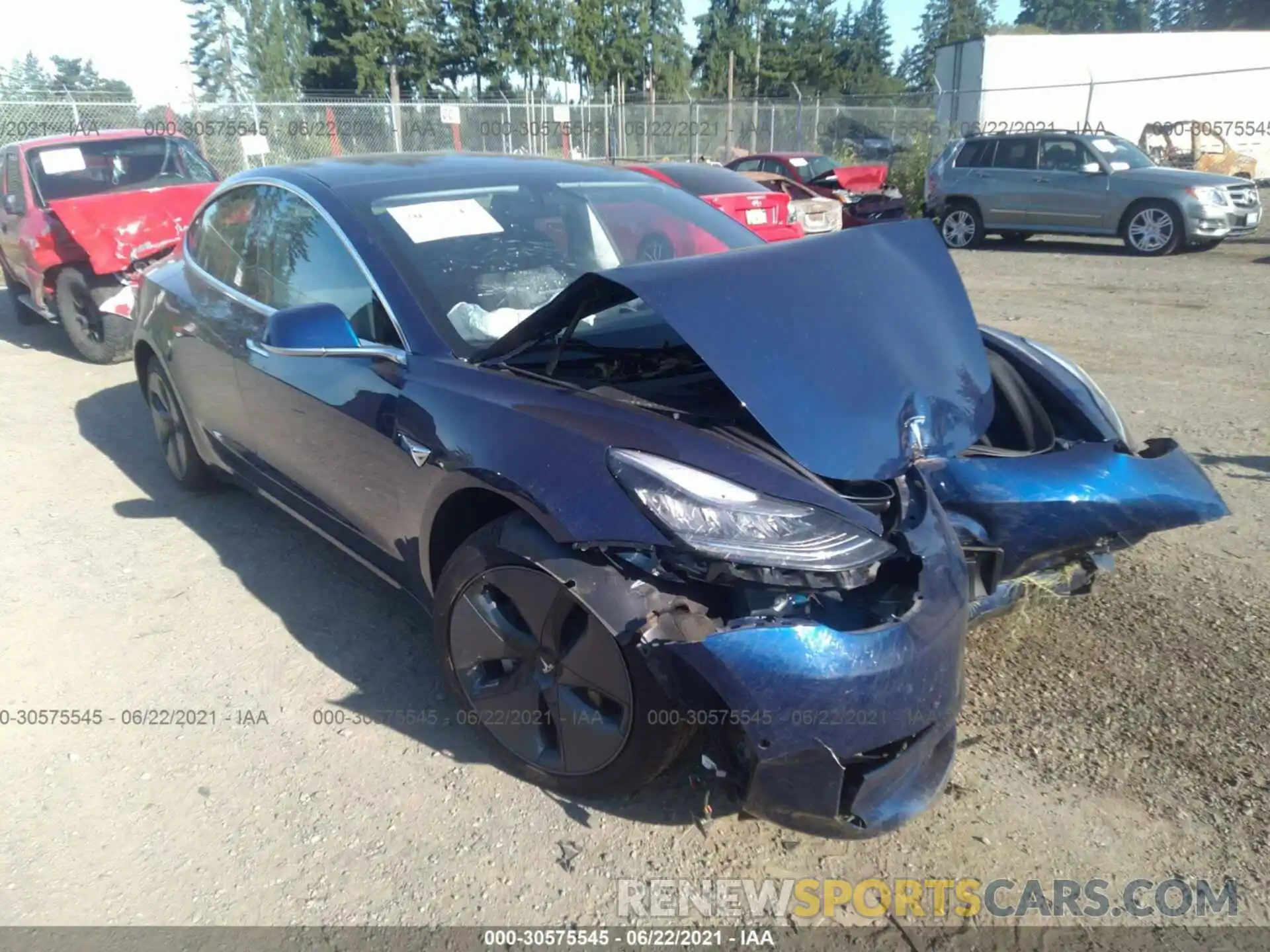 1 Photograph of a damaged car 5YJ3E1EB5LF800393 TESLA MODEL 3 2020