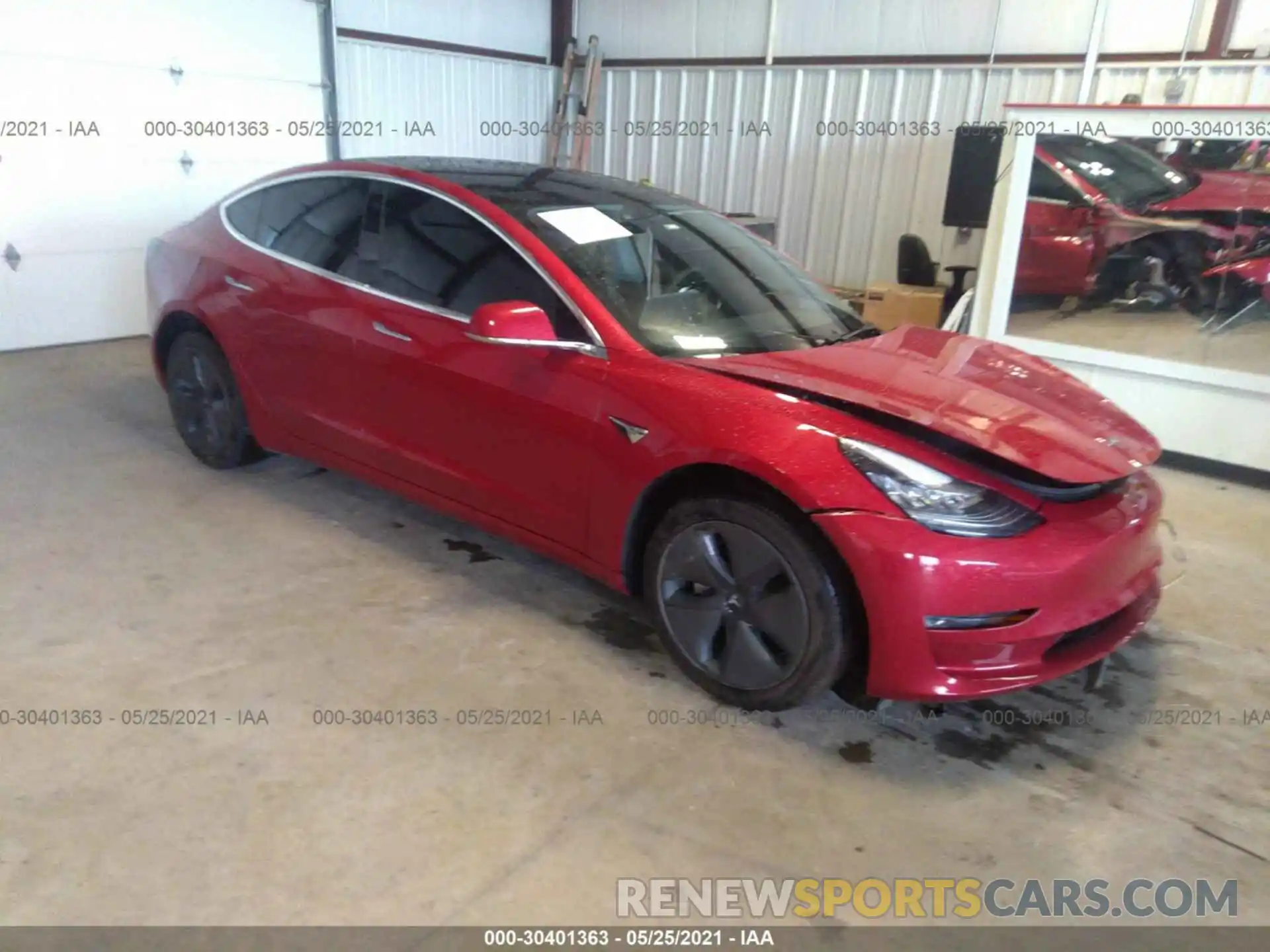 1 Photograph of a damaged car 5YJ3E1EB5LF800863 TESLA MODEL 3 2020