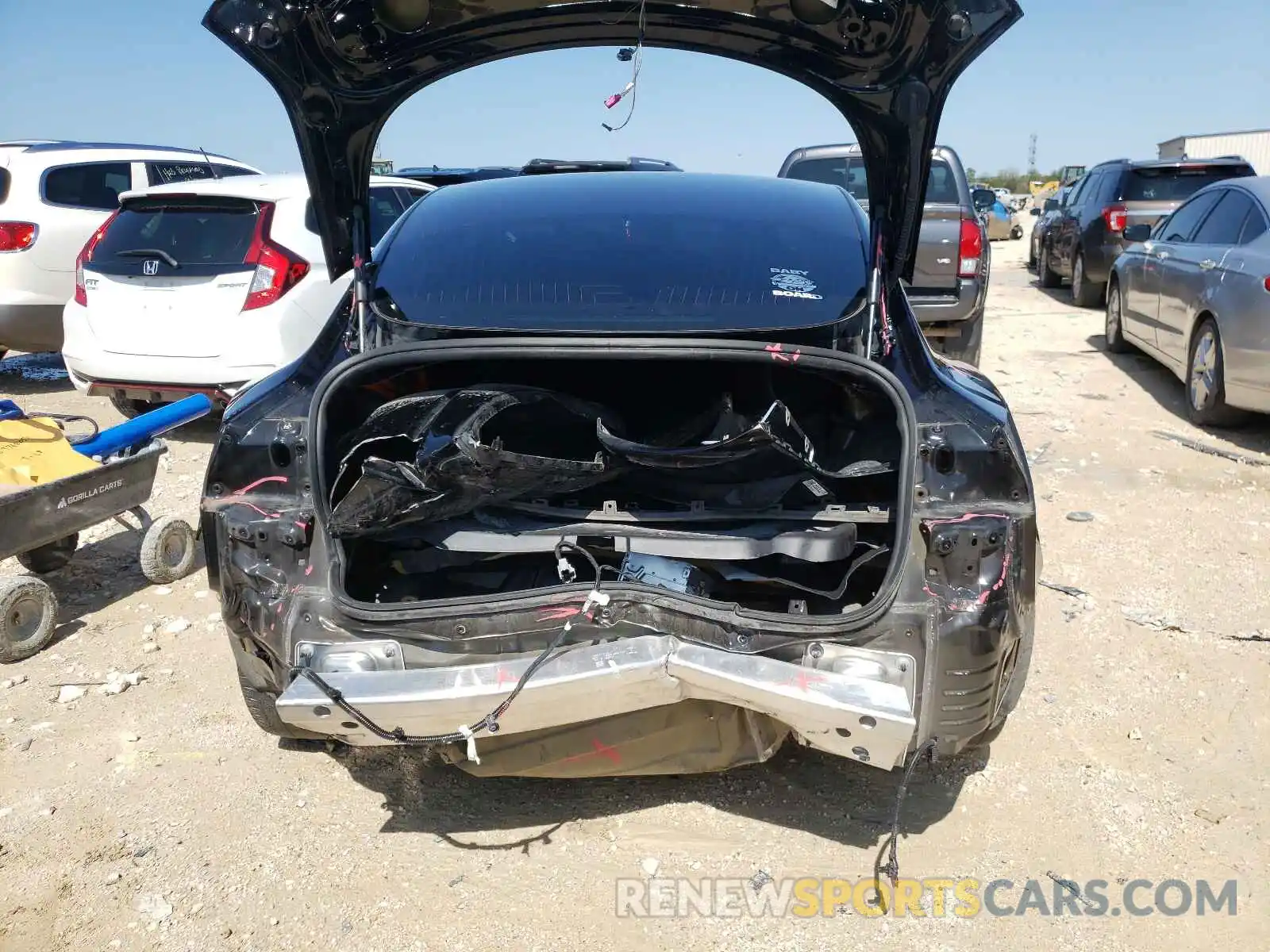 9 Photograph of a damaged car 5YJ3E1EB6LF520580 TESLA MODEL 3 2020