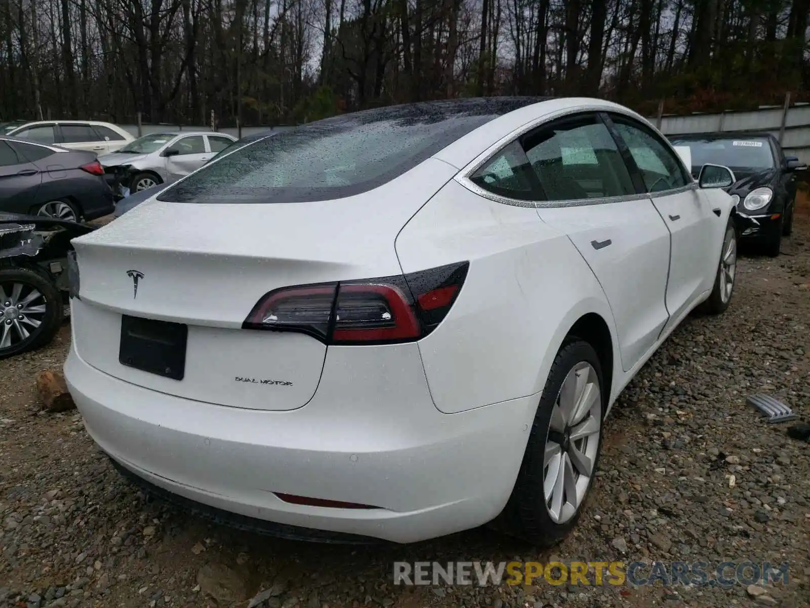 4 Photograph of a damaged car 5YJ3E1EB6LF621022 TESLA MODEL 3 2020