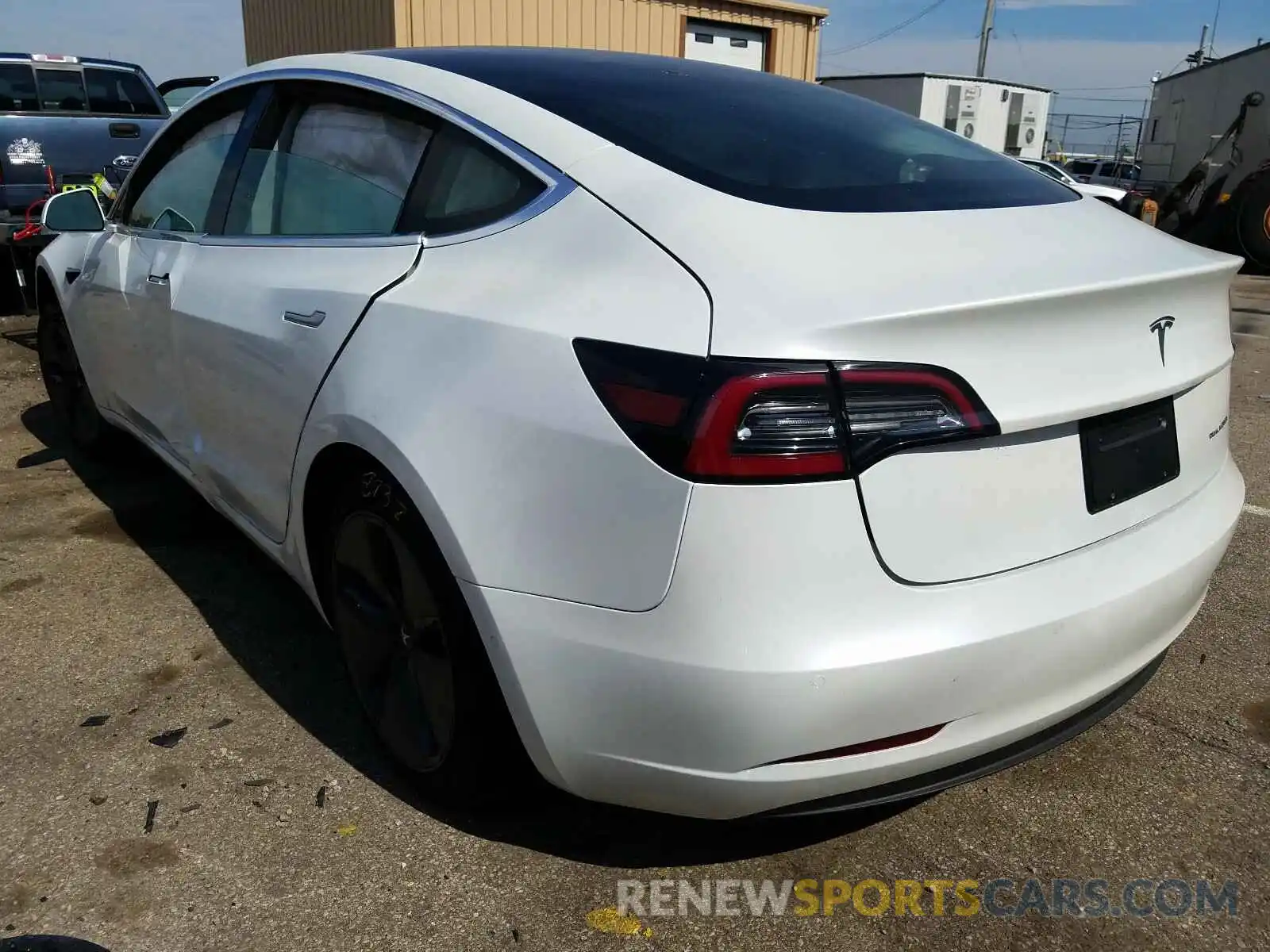 3 Photograph of a damaged car 5YJ3E1EB6LF637690 TESLA MODEL 3 2020