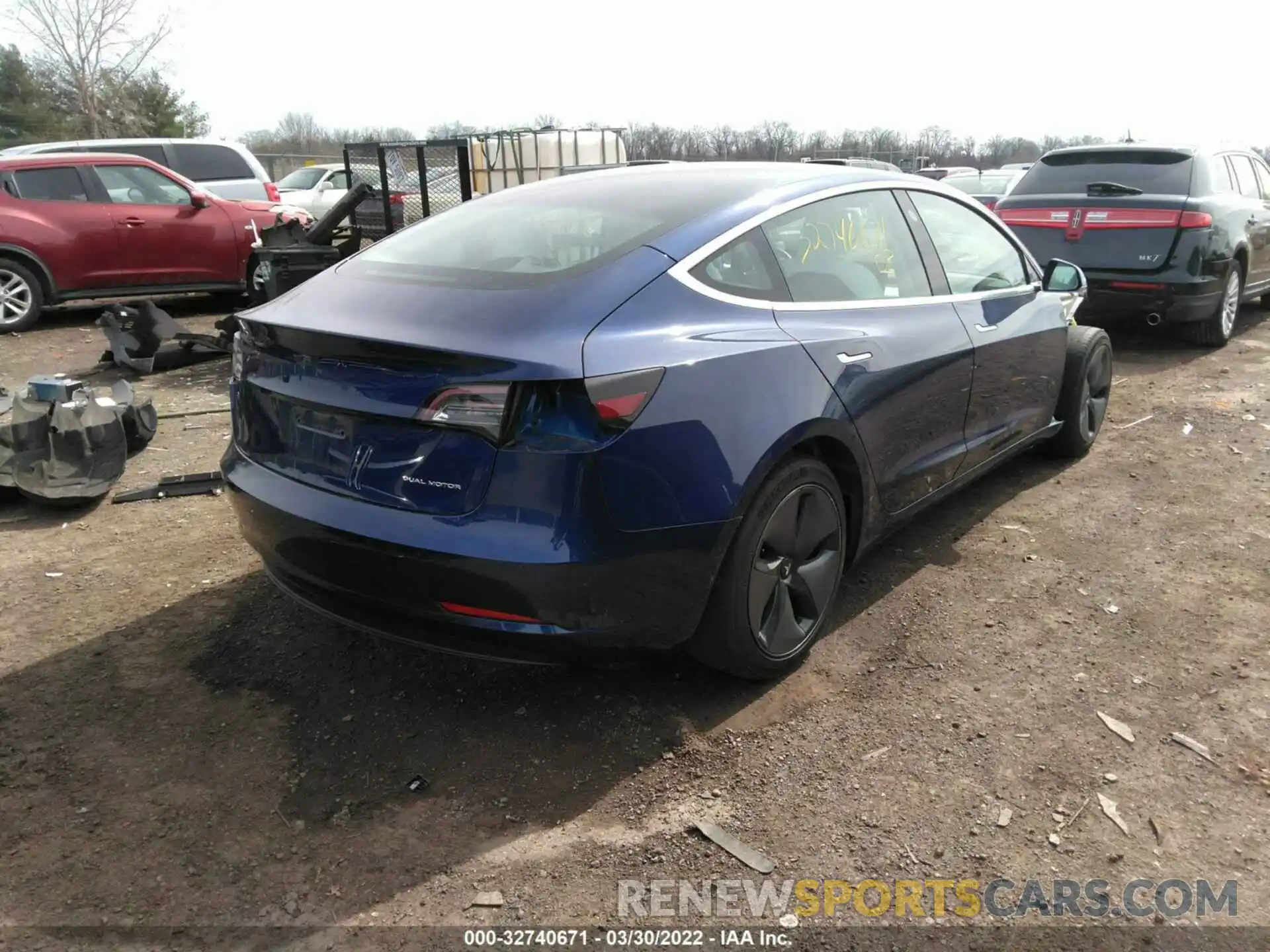 4 Фотография поврежденного автомобиля 5YJ3E1EB6LF639309 TESLA MODEL 3 2020