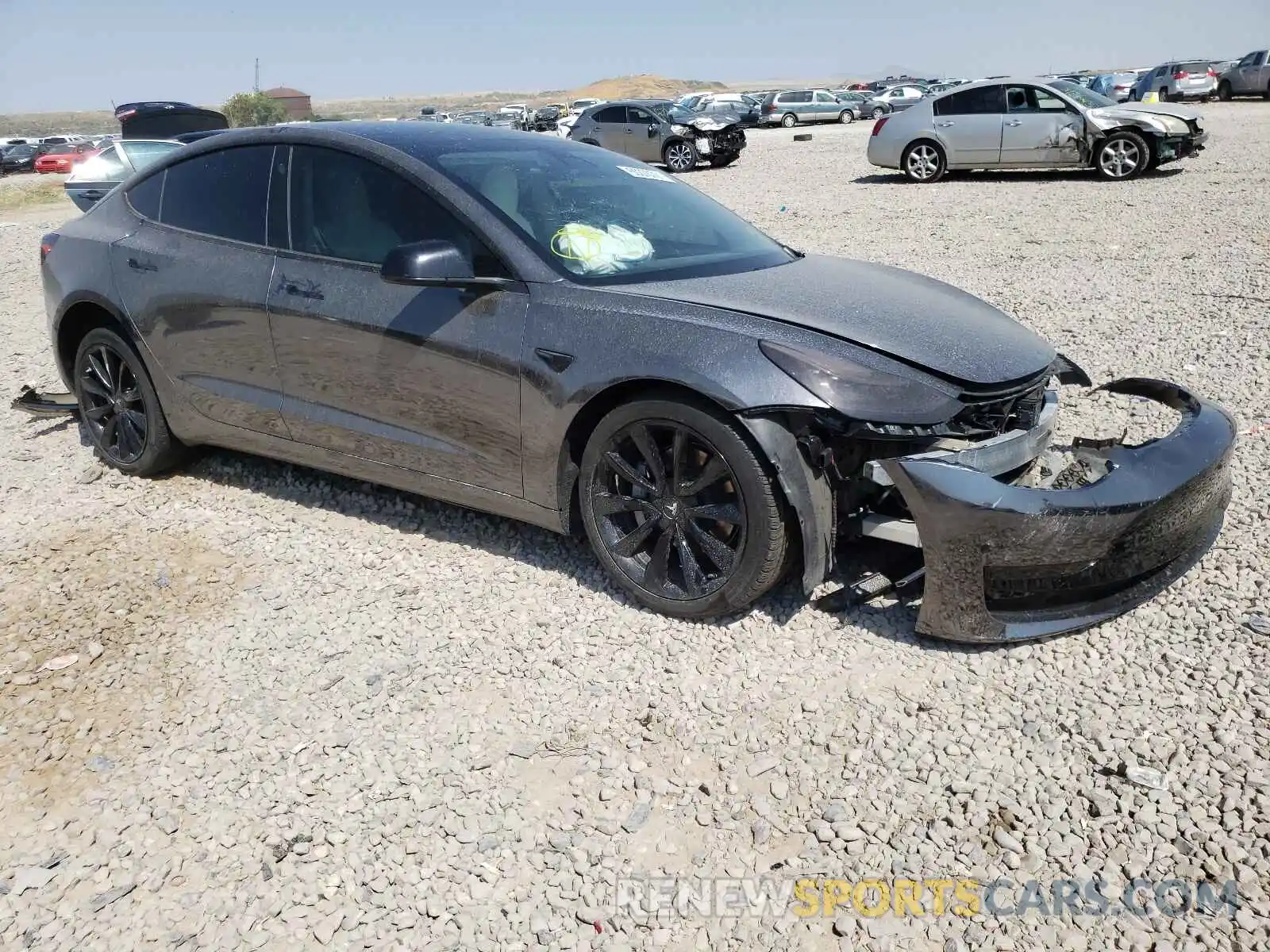 1 Photograph of a damaged car 5YJ3E1EB6LF639956 TESLA MODEL 3 2020