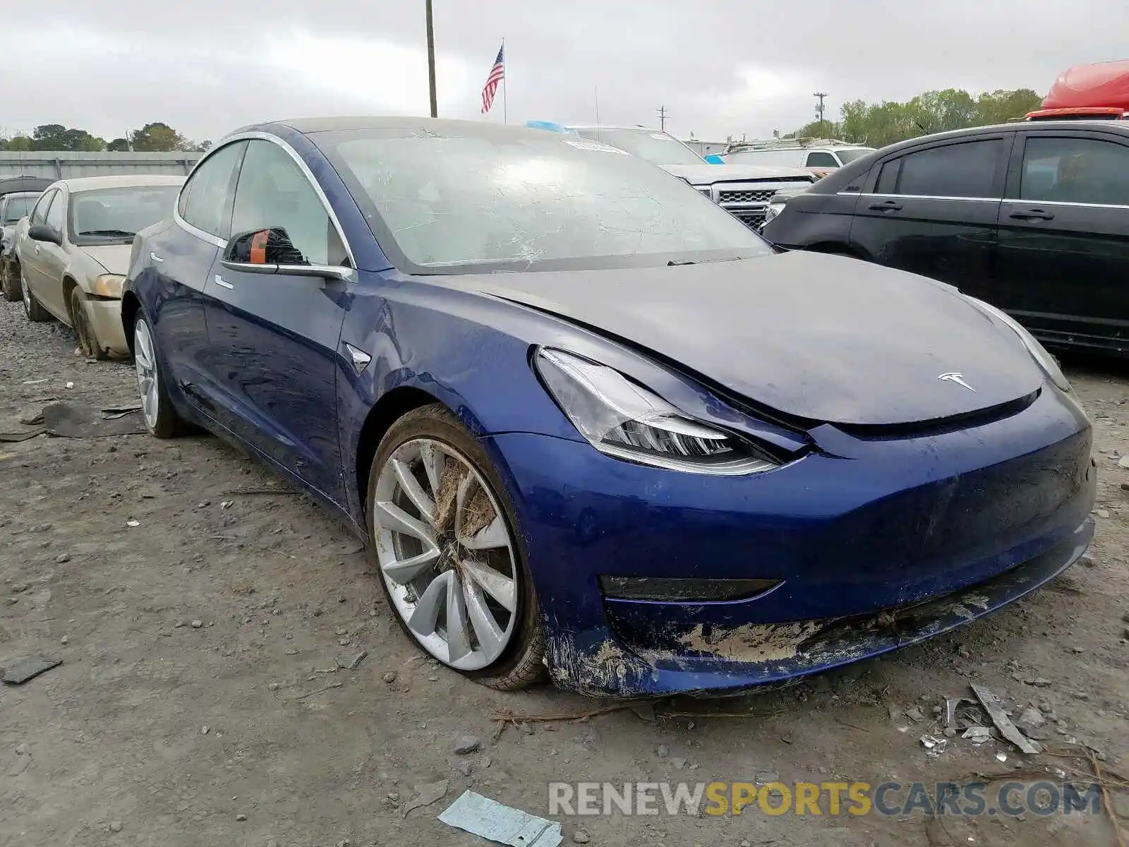 1 Photograph of a damaged car 5YJ3E1EB6LF640301 TESLA MODEL 3 2020