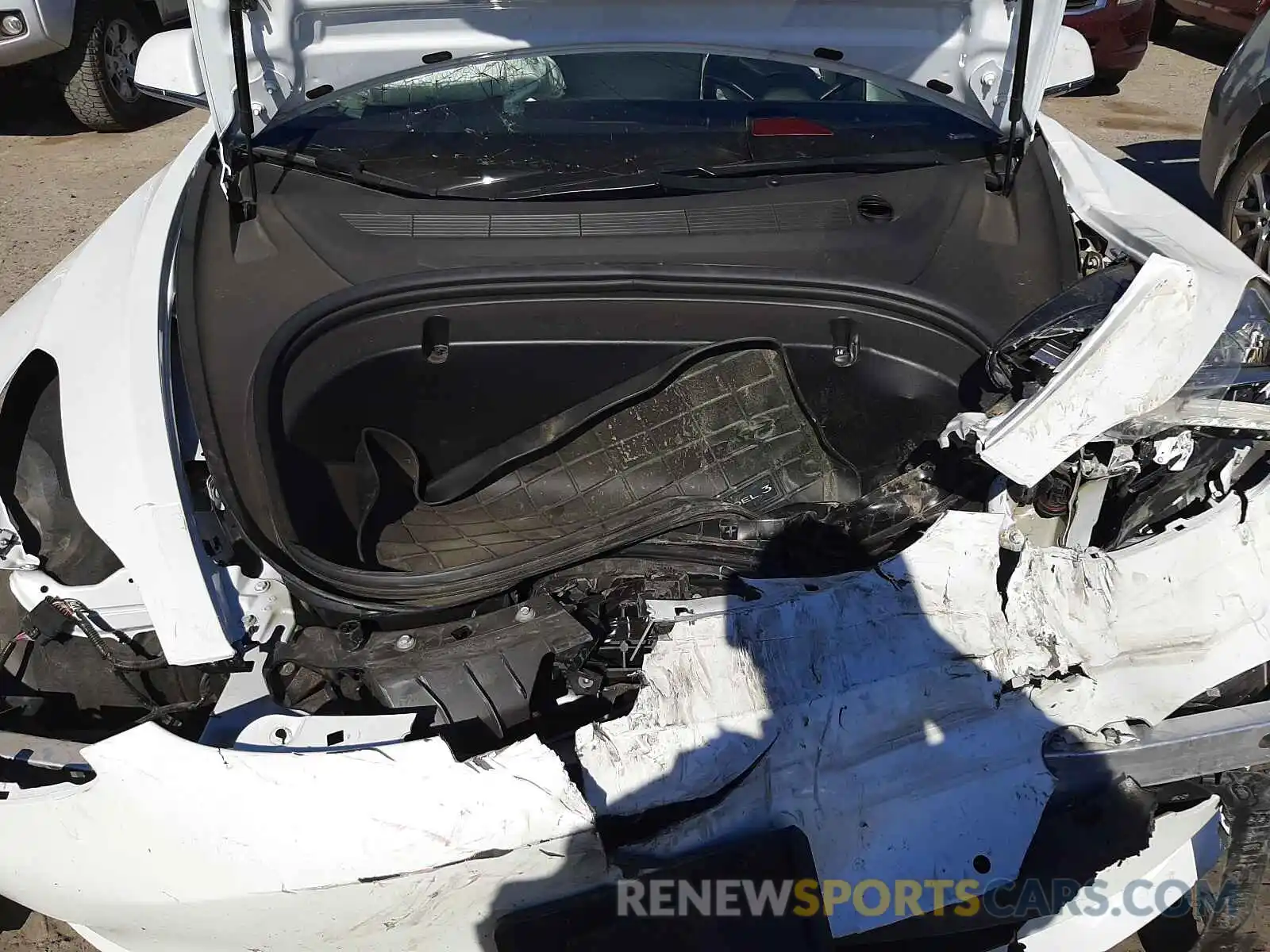 7 Photograph of a damaged car 5YJ3E1EB6LF640444 TESLA MODEL 3 2020