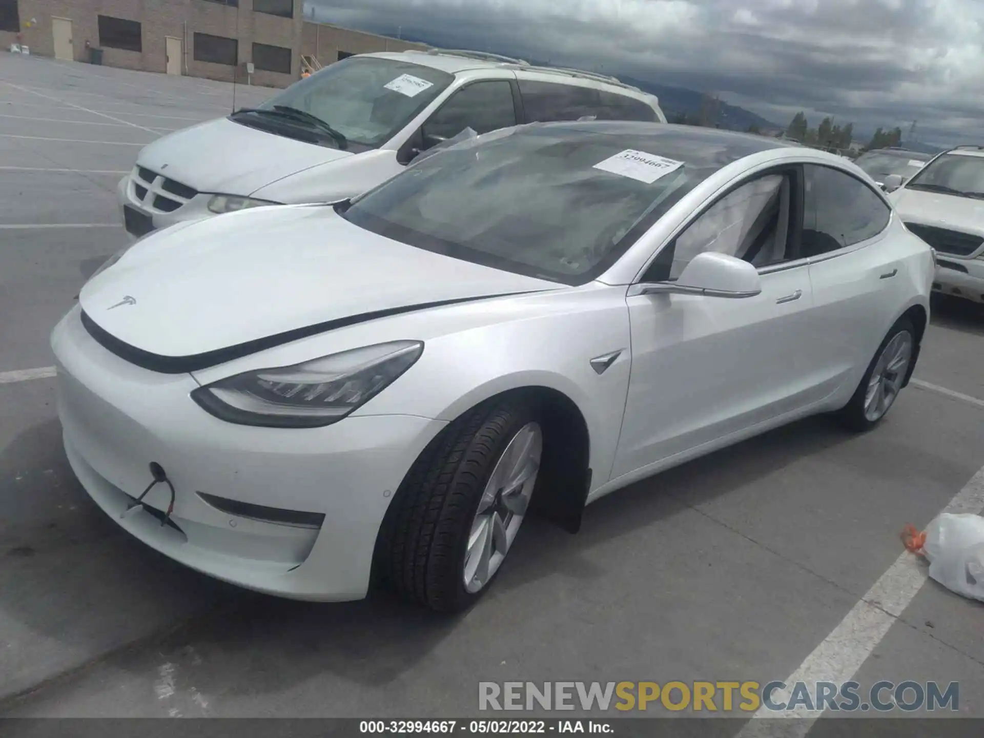 2 Photograph of a damaged car 5YJ3E1EB6LF640492 TESLA MODEL 3 2020