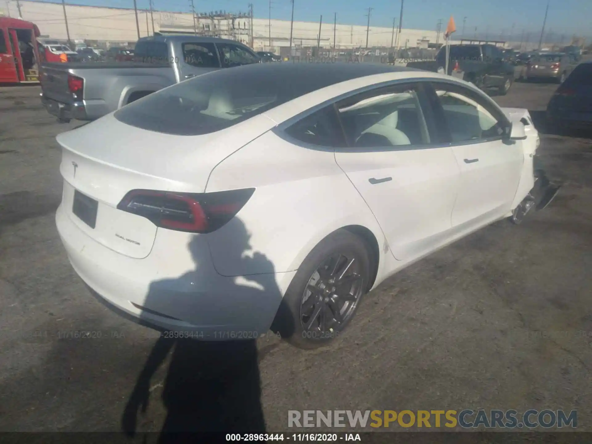 4 Photograph of a damaged car 5YJ3E1EB6LF651606 TESLA MODEL 3 2020