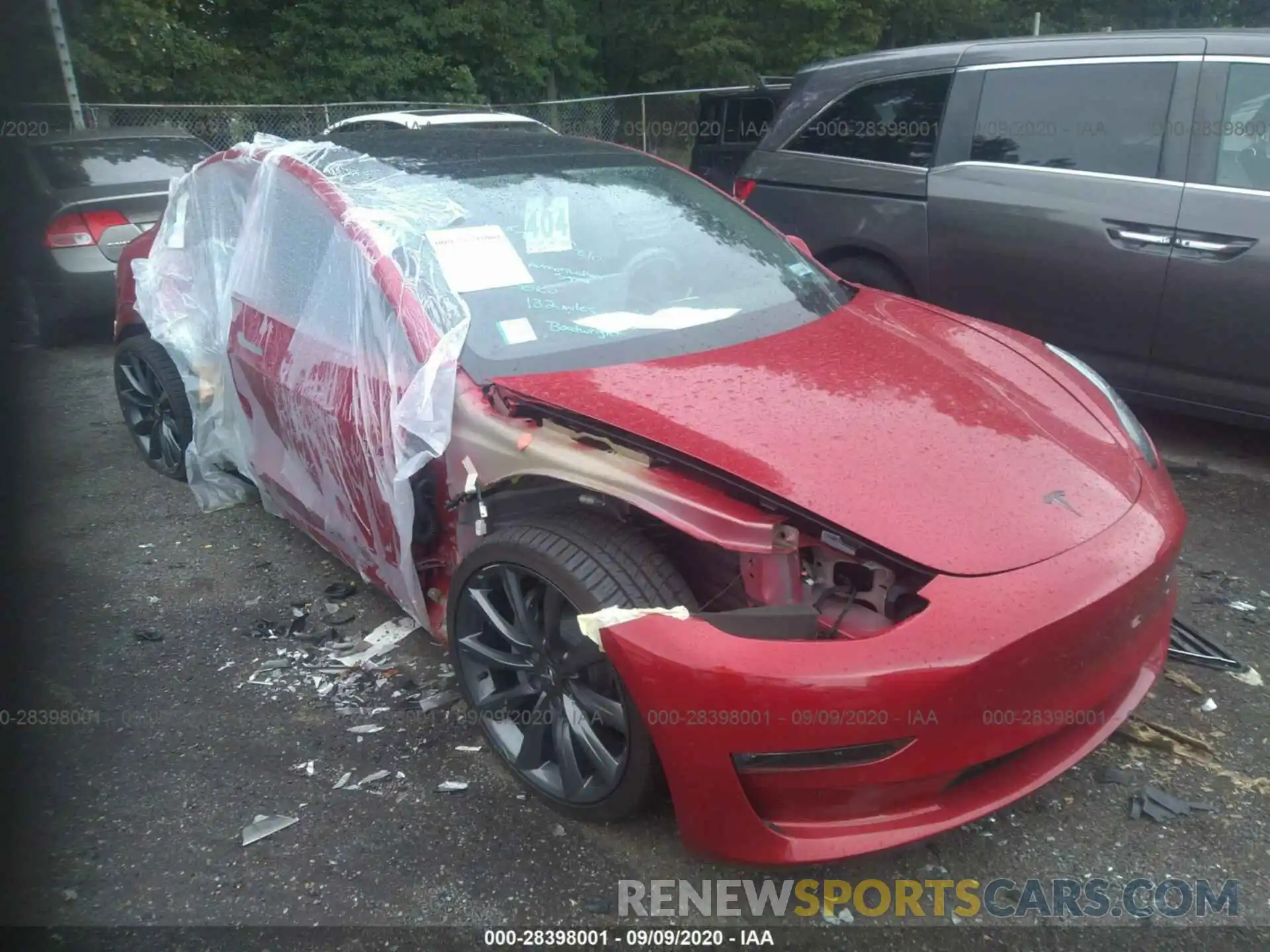 1 Photograph of a damaged car 5YJ3E1EB6LF664274 TESLA MODEL 3 2020