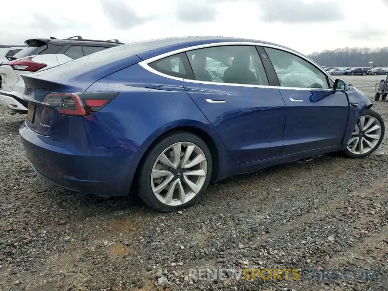 3 Photograph of a damaged car 5YJ3E1EB6LF667000 TESLA MODEL 3 2020