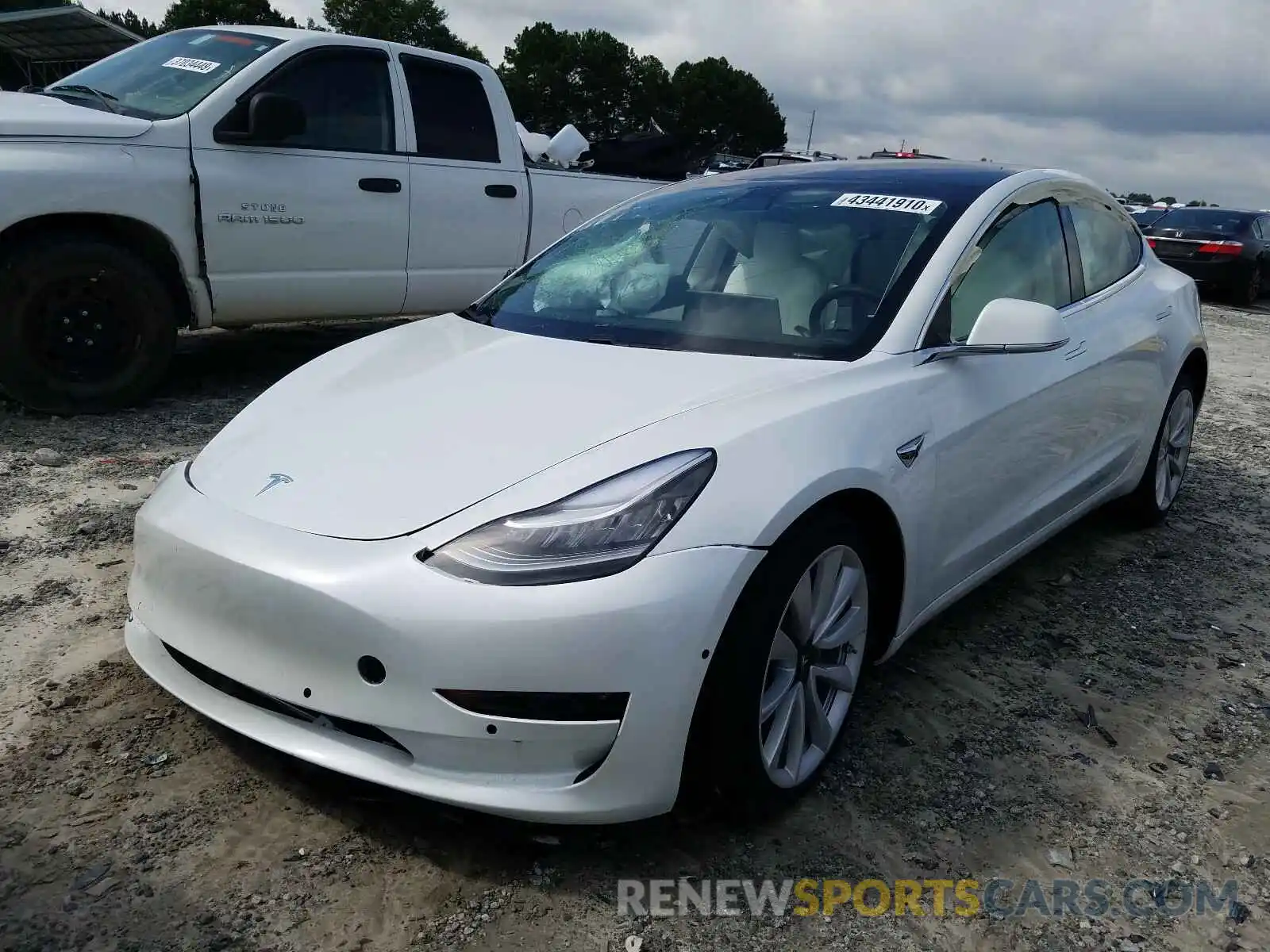 2 Photograph of a damaged car 5YJ3E1EB6LF719774 TESLA MODEL 3 2020