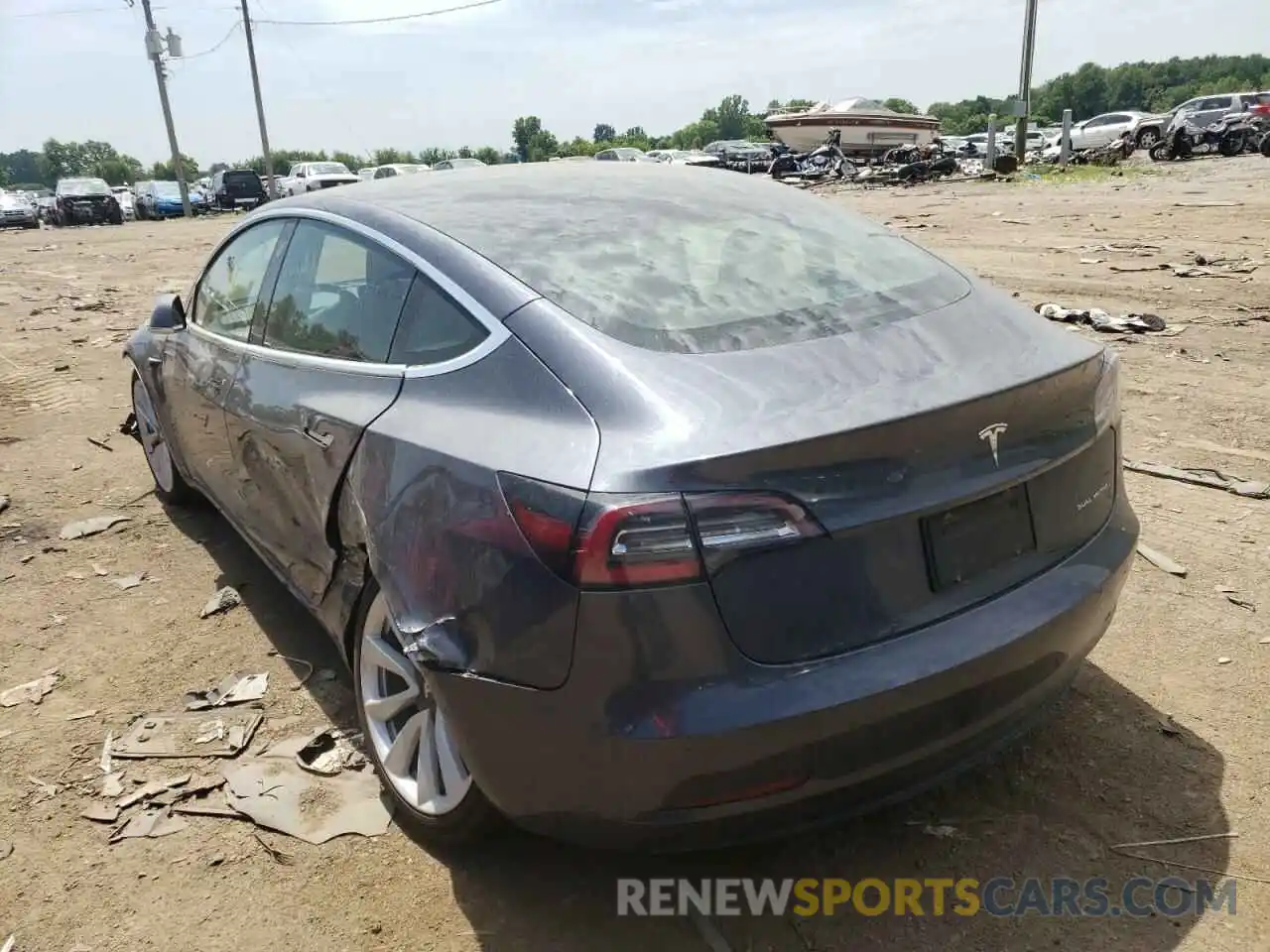 3 Photograph of a damaged car 5YJ3E1EB6LF722013 TESLA MODEL 3 2020