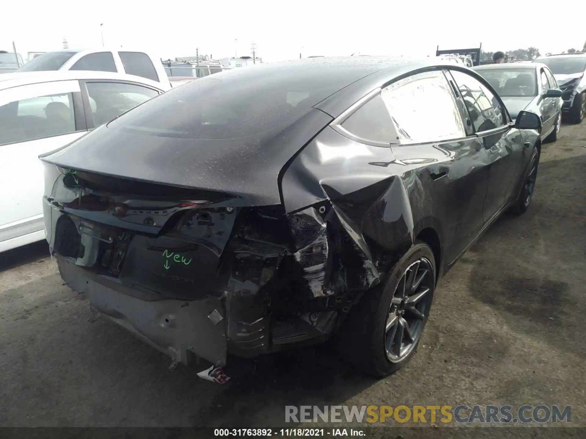 4 Photograph of a damaged car 5YJ3E1EB6LF741421 TESLA MODEL 3 2020