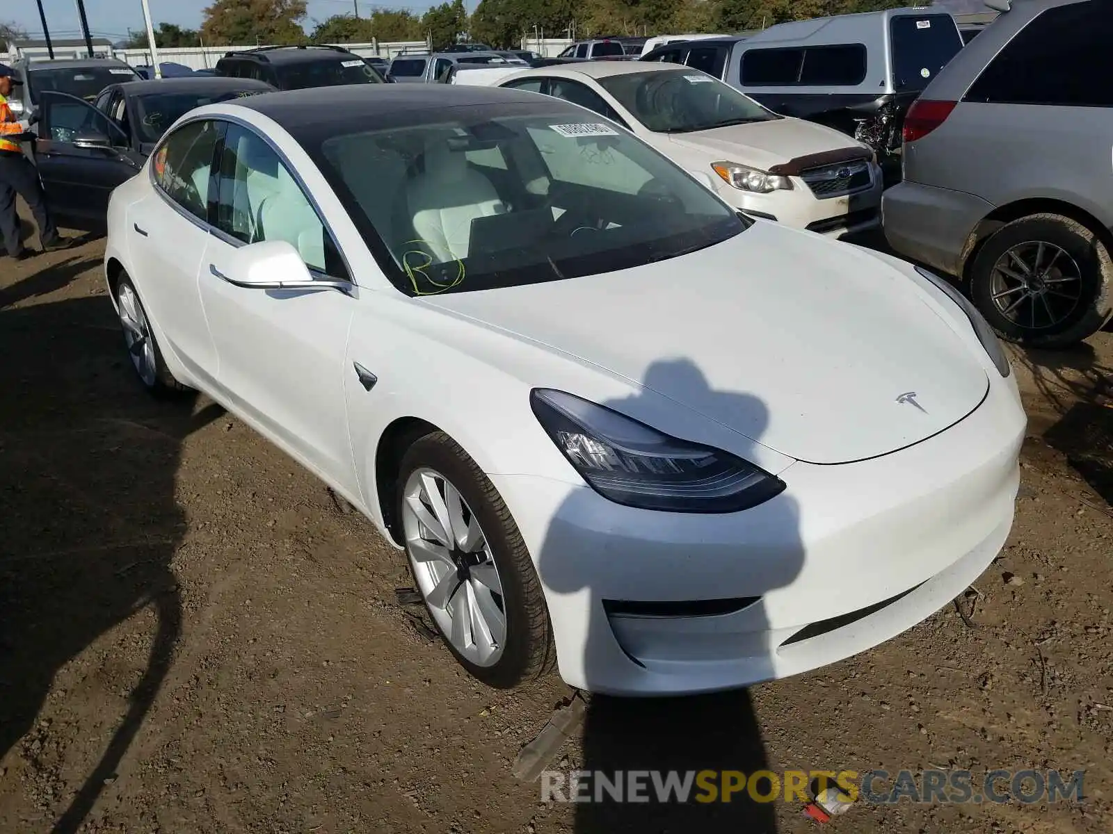 1 Photograph of a damaged car 5YJ3E1EB6LF742326 TESLA MODEL 3 2020