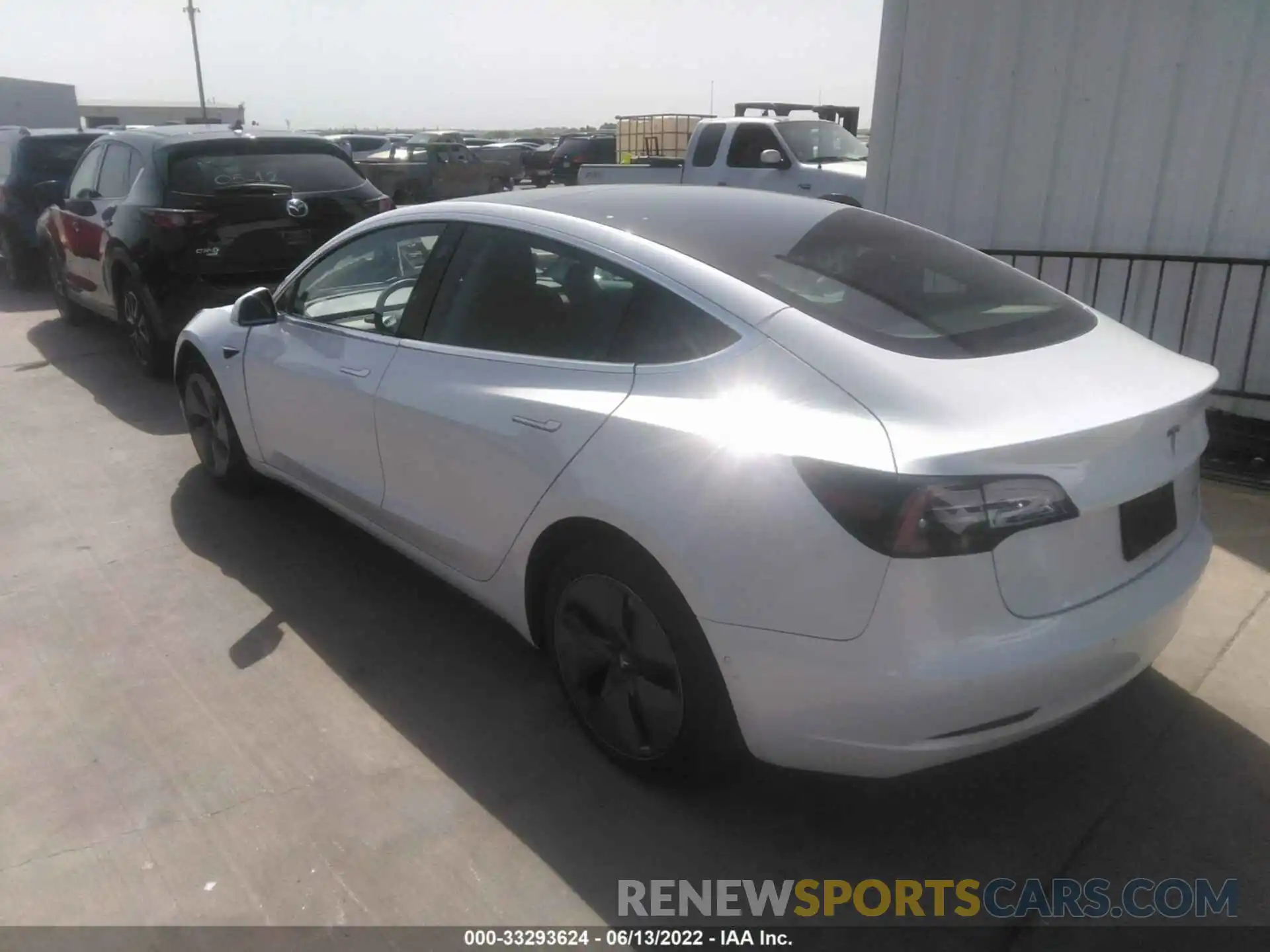 3 Photograph of a damaged car 5YJ3E1EB6LF790814 TESLA MODEL 3 2020