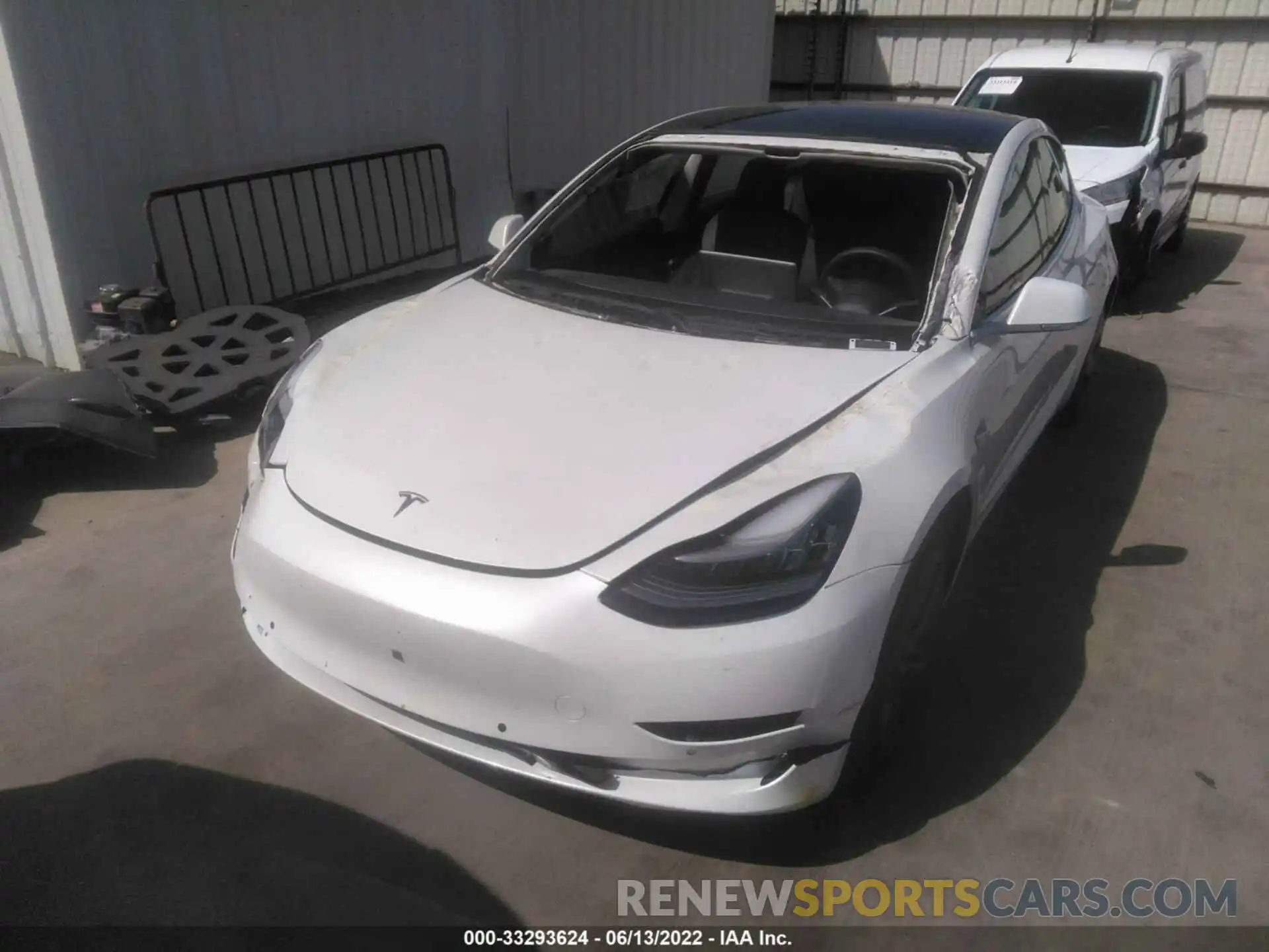 6 Photograph of a damaged car 5YJ3E1EB6LF790814 TESLA MODEL 3 2020