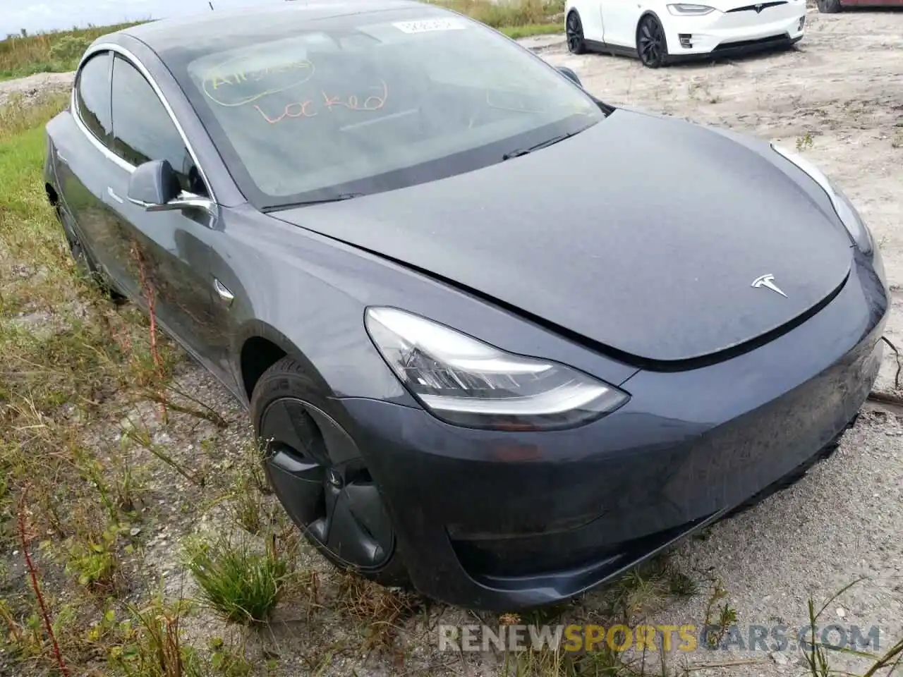 1 Photograph of a damaged car 5YJ3E1EB6LF794717 TESLA MODEL 3 2020