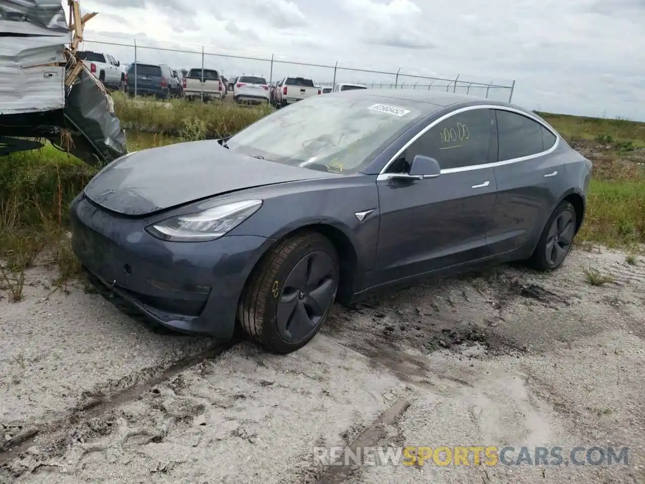 2 Photograph of a damaged car 5YJ3E1EB6LF794717 TESLA MODEL 3 2020