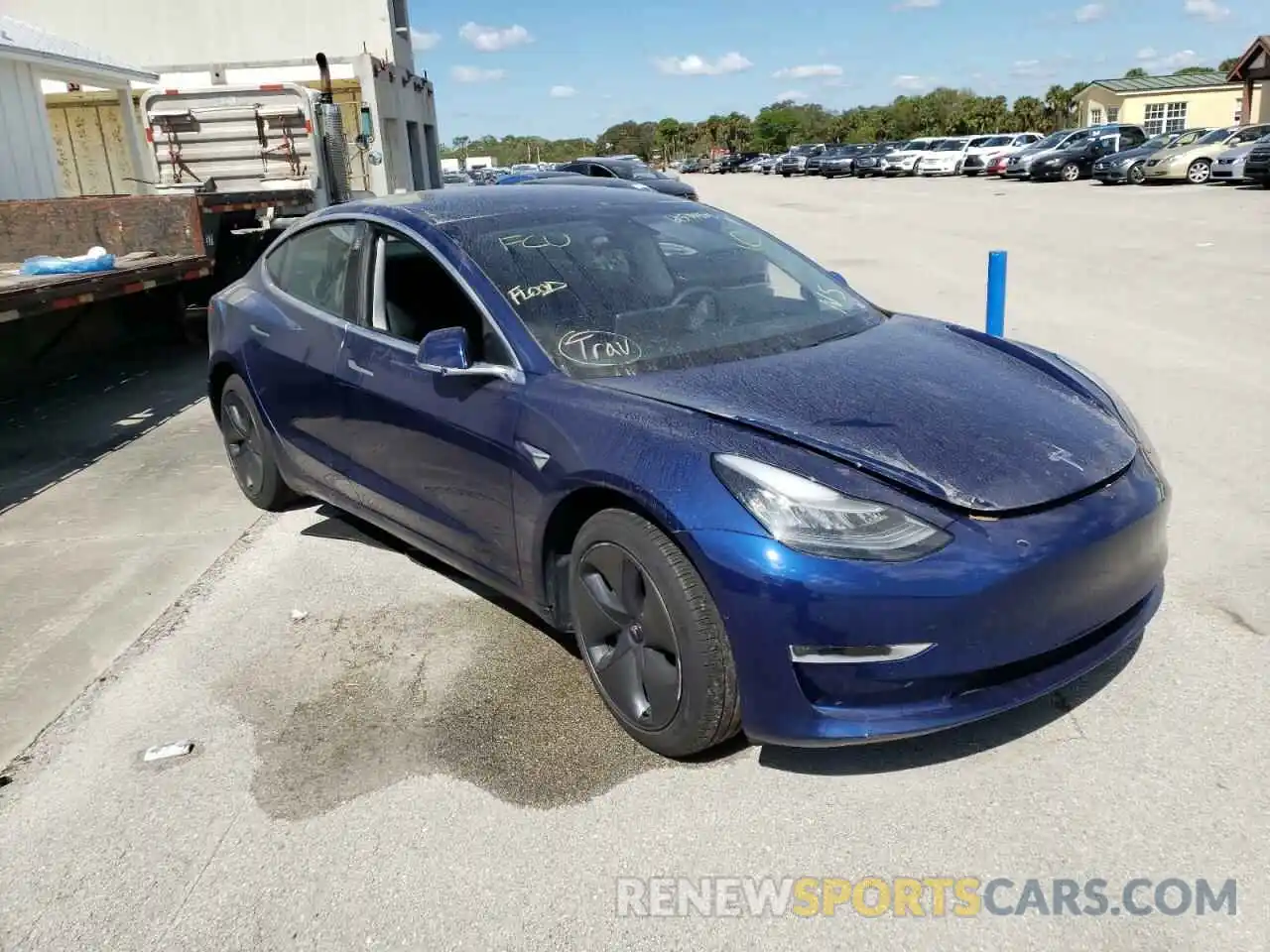 1 Photograph of a damaged car 5YJ3E1EB6LF794944 TESLA MODEL 3 2020