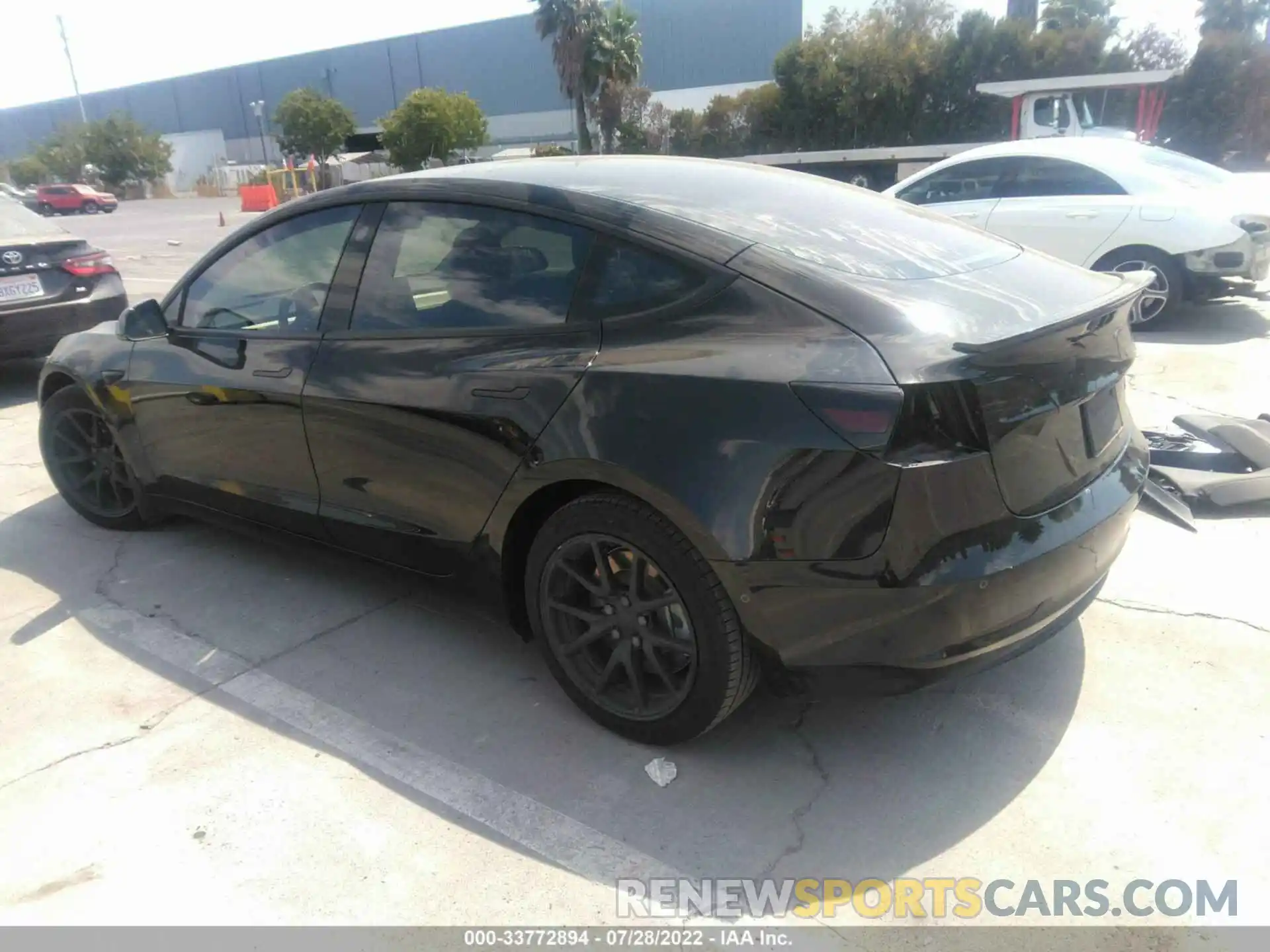 3 Photograph of a damaged car 5YJ3E1EB6LF798265 TESLA MODEL 3 2020