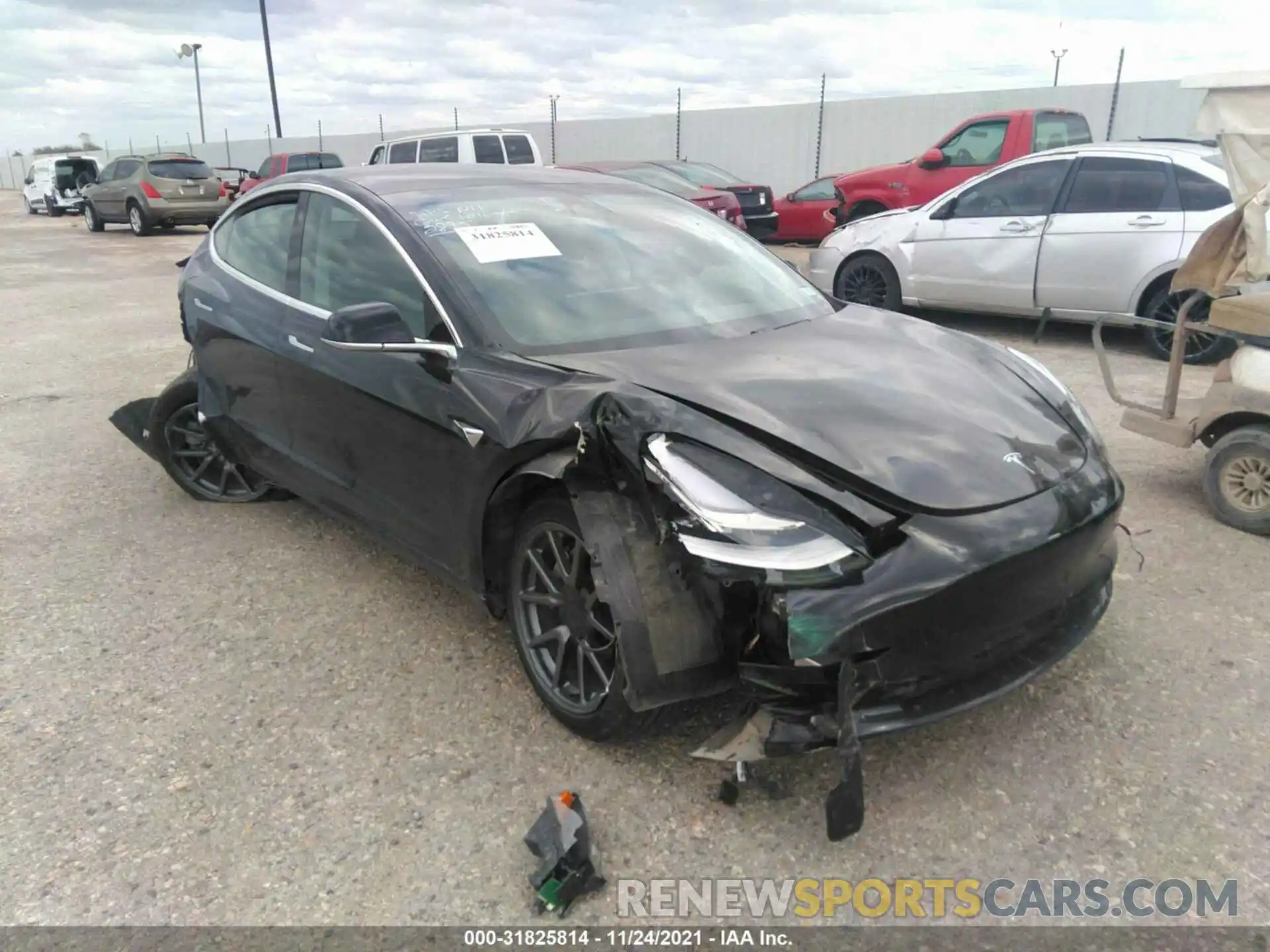 1 Photograph of a damaged car 5YJ3E1EB6LF802895 TESLA MODEL 3 2020