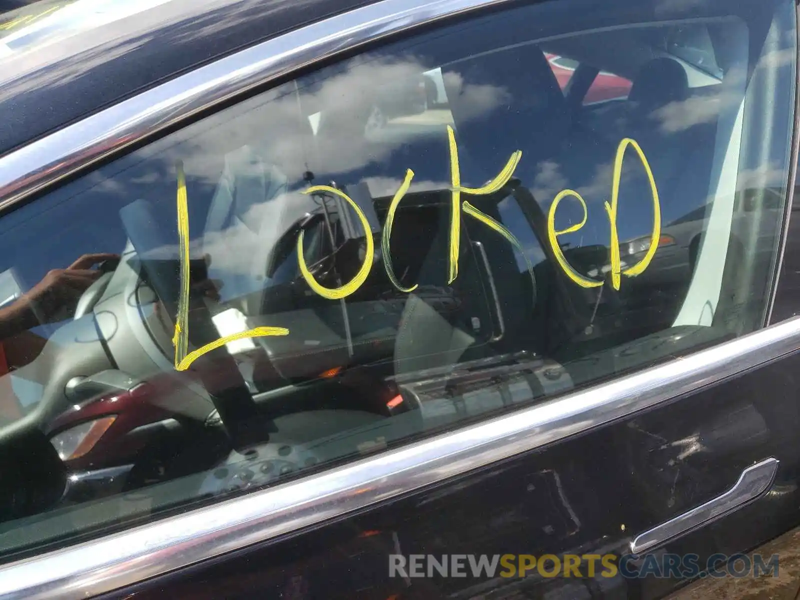 9 Photograph of a damaged car 5YJ3E1EB7LF599824 TESLA MODEL 3 2020