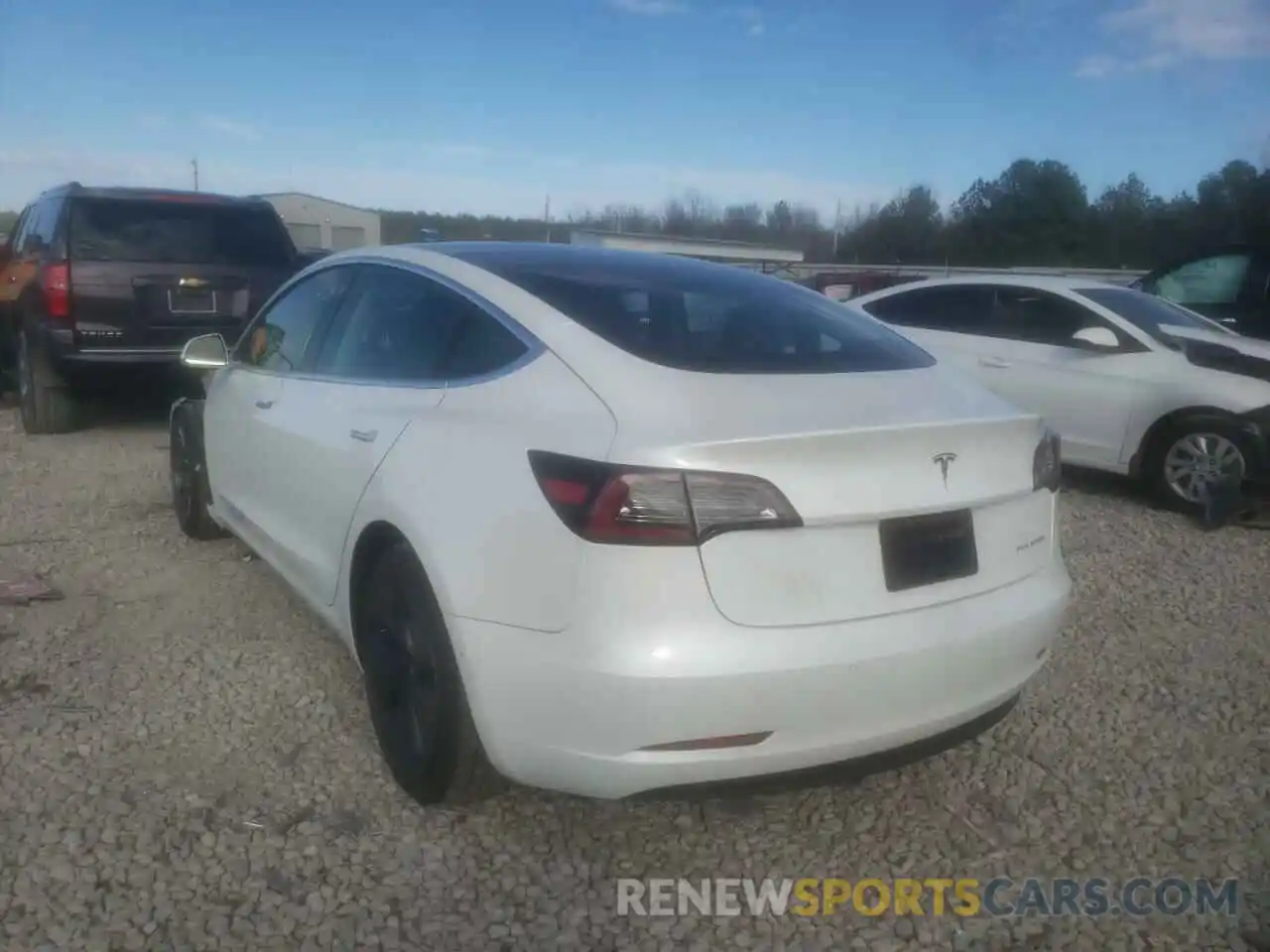 3 Photograph of a damaged car 5YJ3E1EB7LF618078 TESLA MODEL 3 2020