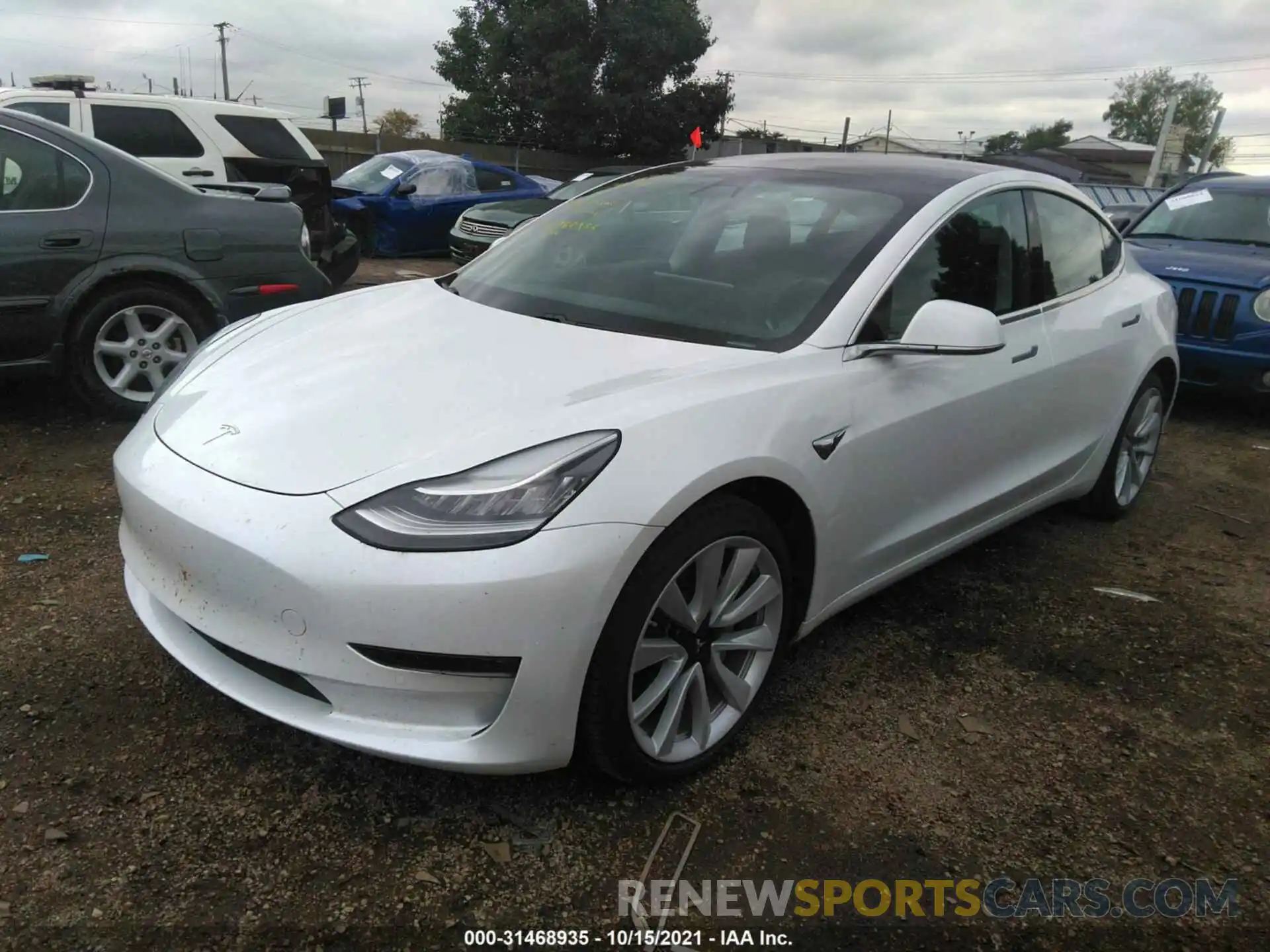 2 Photograph of a damaged car 5YJ3E1EB7LF628433 TESLA MODEL 3 2020