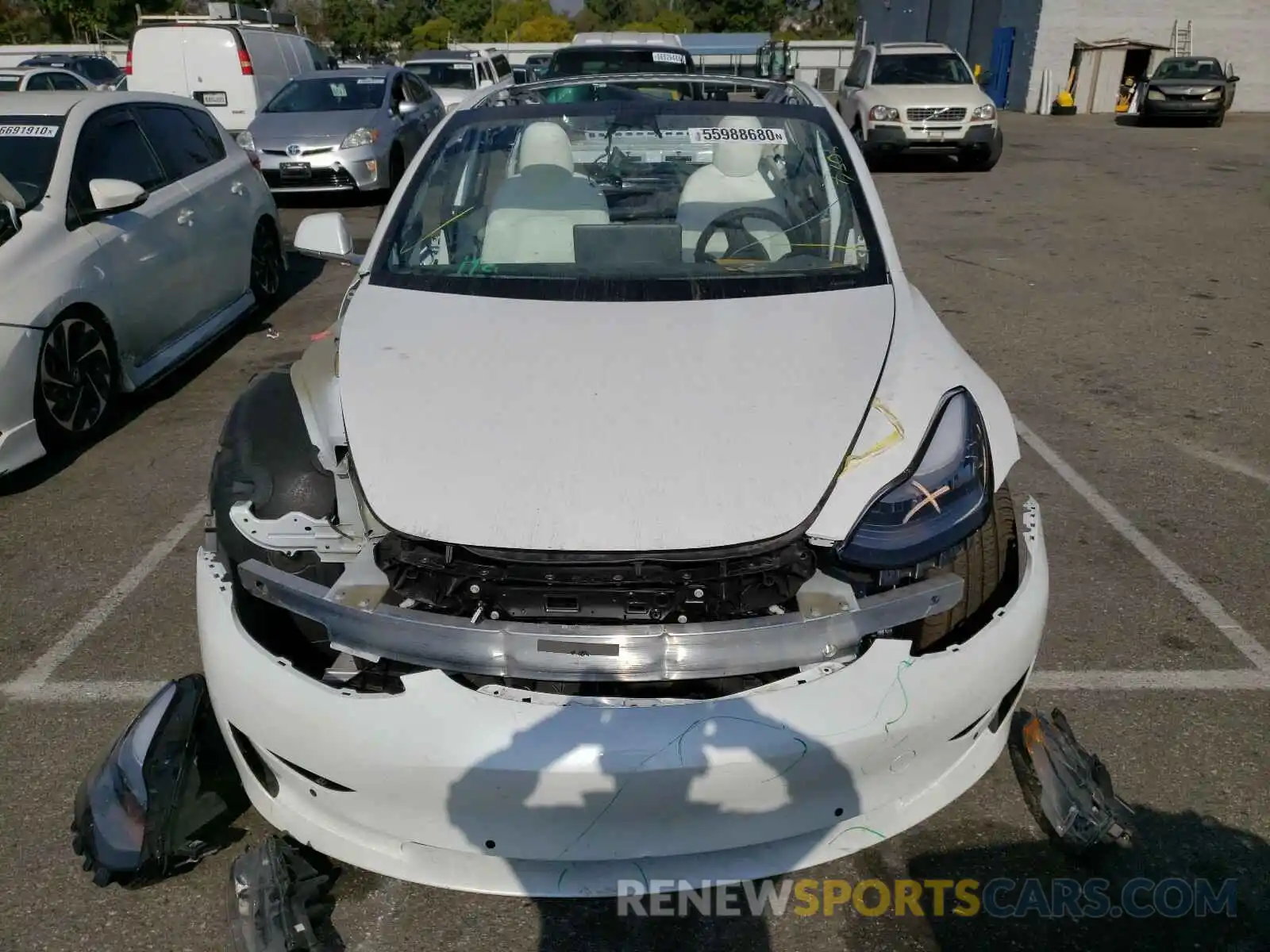 9 Photograph of a damaged car 5YJ3E1EB7LF640369 TESLA MODEL 3 2020