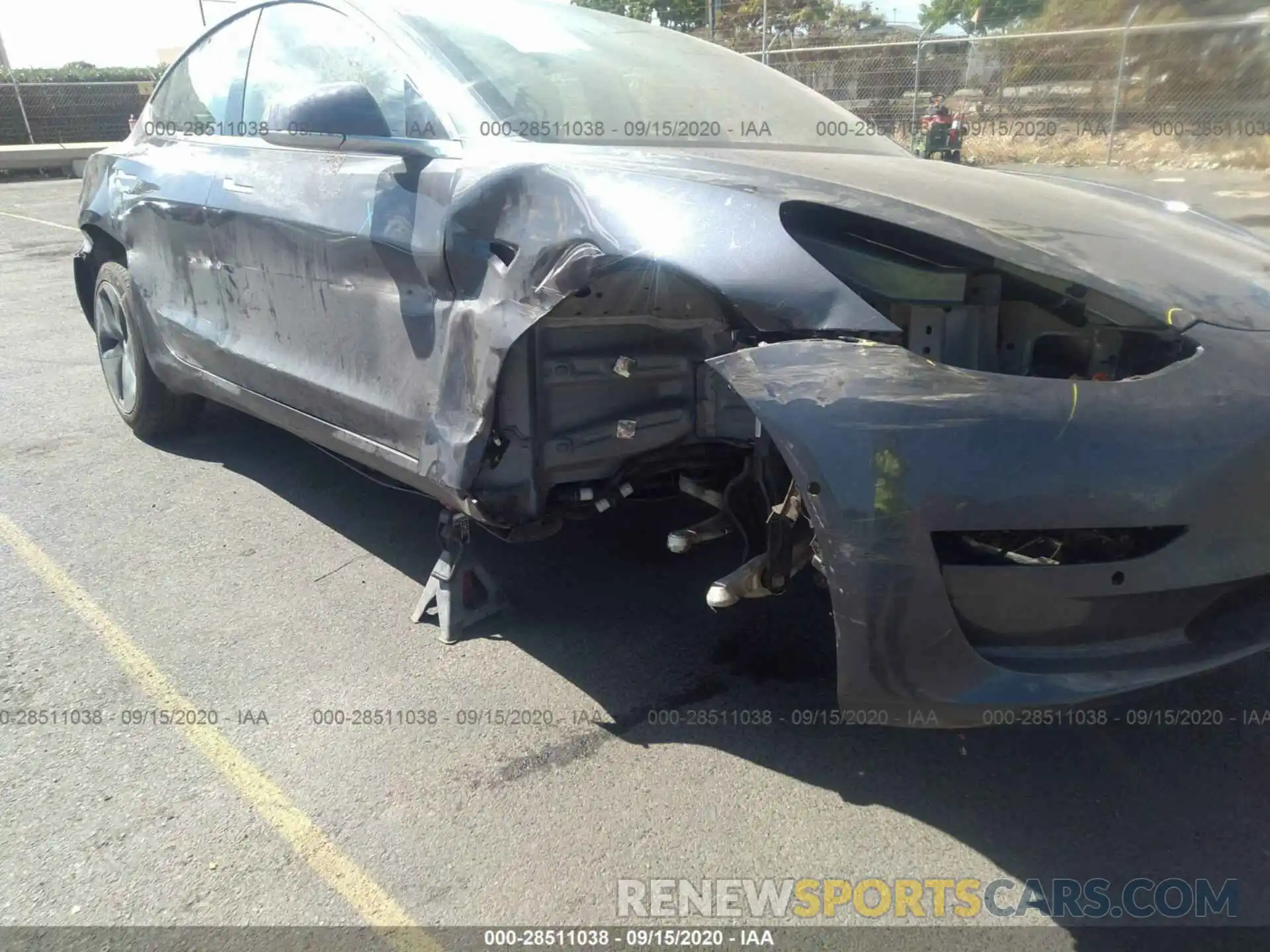 6 Photograph of a damaged car 5YJ3E1EB7LF663599 TESLA MODEL 3 2020