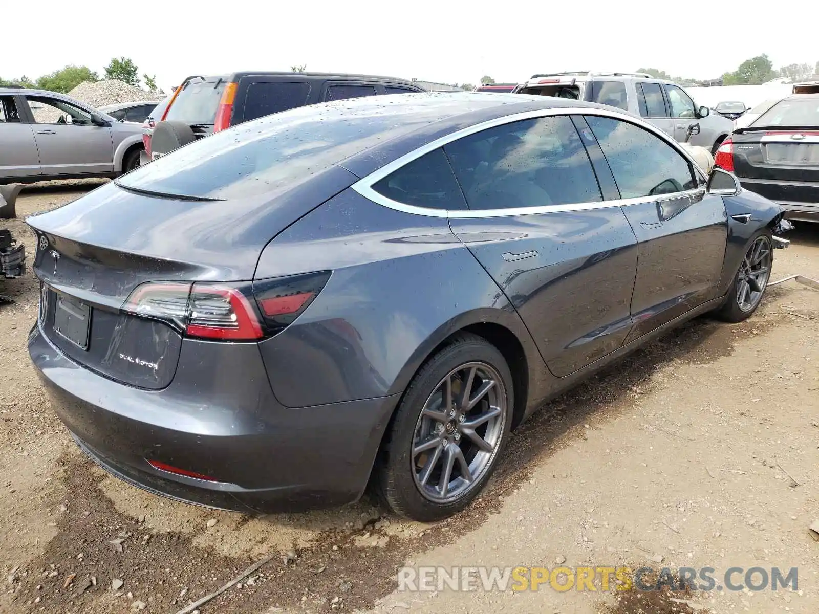 4 Фотография поврежденного автомобиля 5YJ3E1EB7LF668091 TESLA MODEL 3 2020