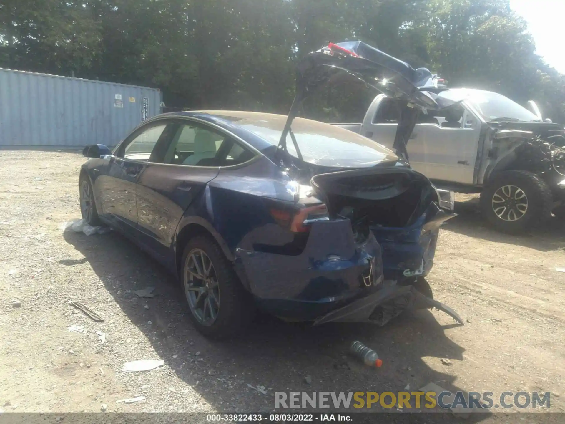 3 Photograph of a damaged car 5YJ3E1EB7LF668432 TESLA MODEL 3 2020