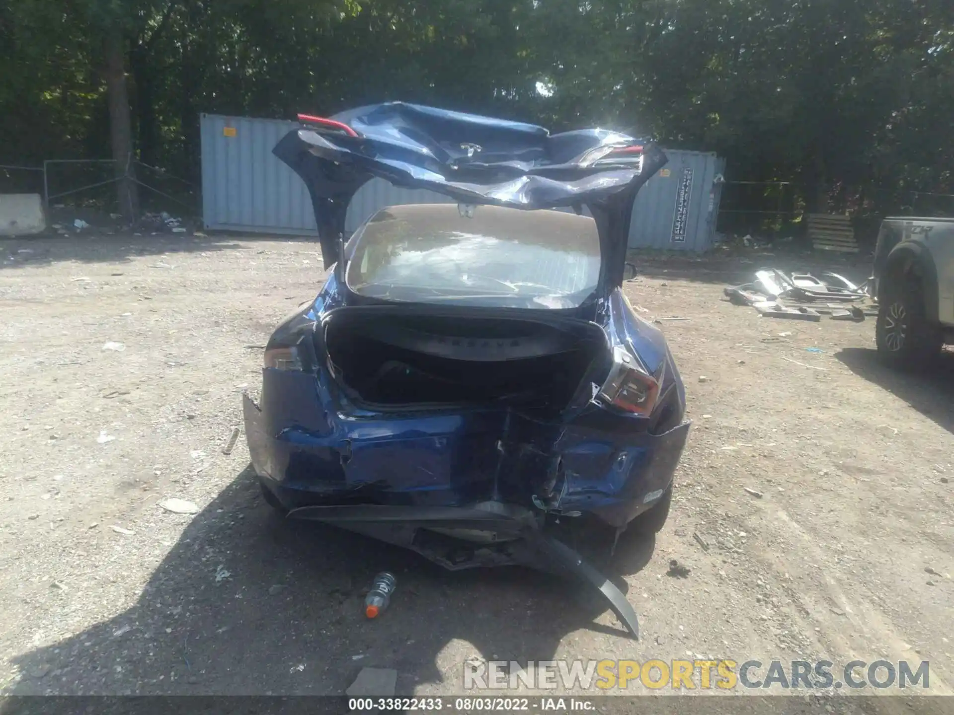 6 Photograph of a damaged car 5YJ3E1EB7LF668432 TESLA MODEL 3 2020