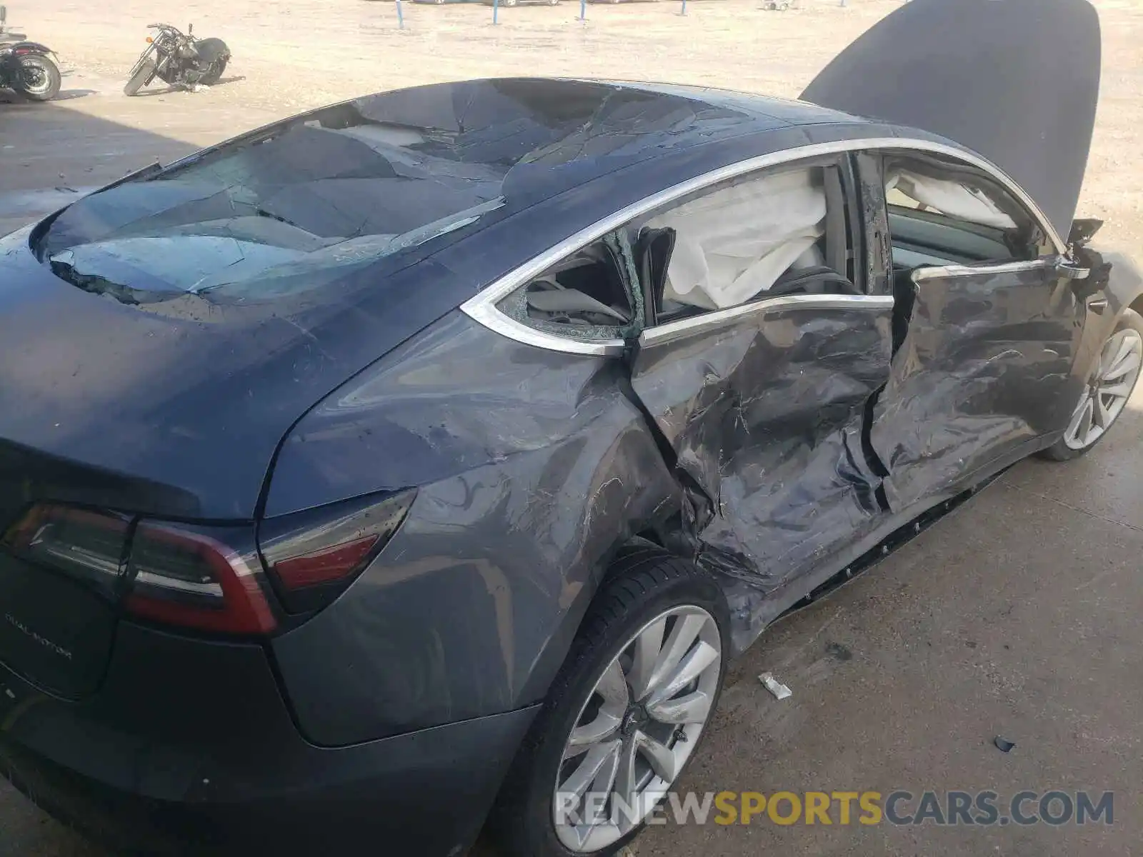 9 Photograph of a damaged car 5YJ3E1EB7LF668779 TESLA MODEL 3 2020