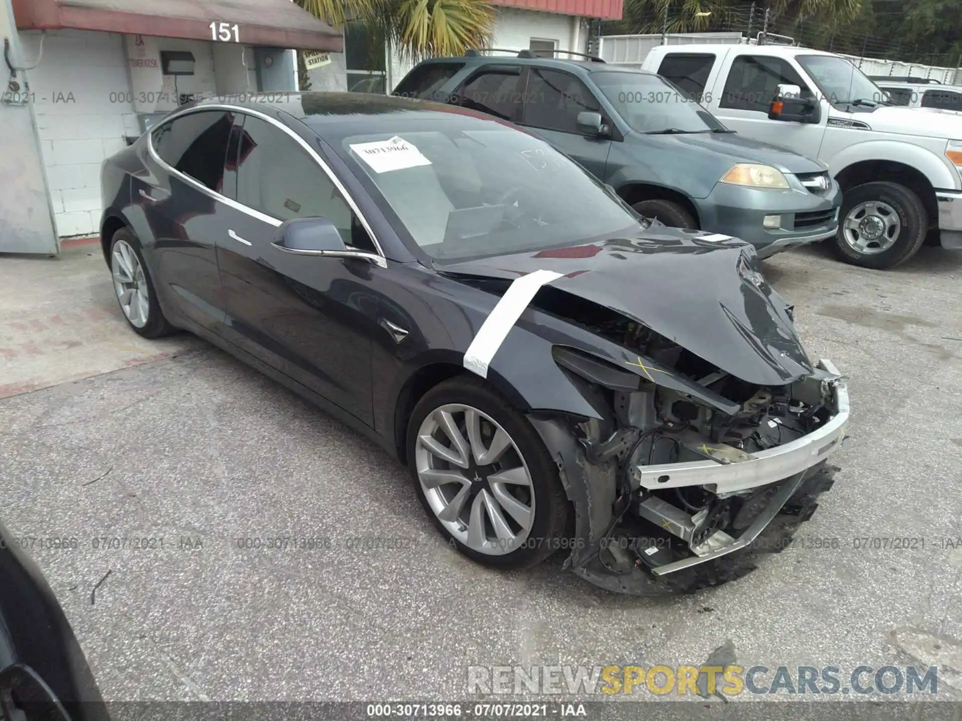 1 Photograph of a damaged car 5YJ3E1EB7LF668804 TESLA MODEL 3 2020