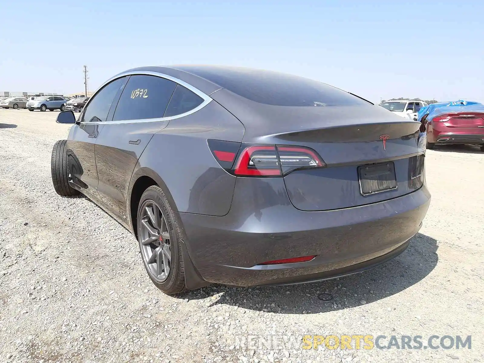 3 Photograph of a damaged car 5YJ3E1EB7LF741461 TESLA MODEL 3 2020