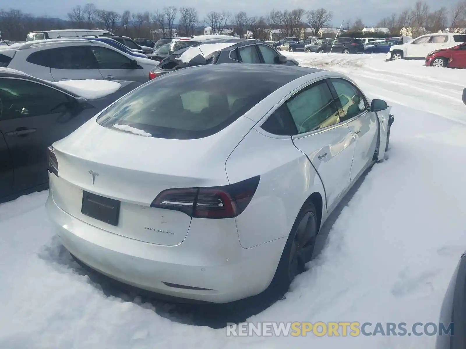 4 Photograph of a damaged car 5YJ3E1EB7LF790692 TESLA MODEL 3 2020