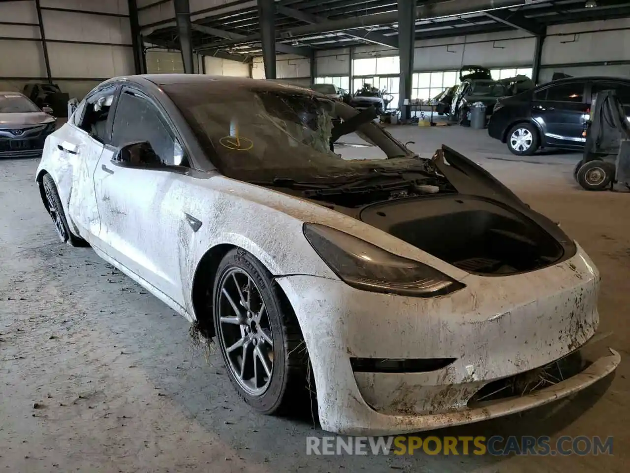 1 Photograph of a damaged car 5YJ3E1EB7LF806695 TESLA MODEL 3 2020