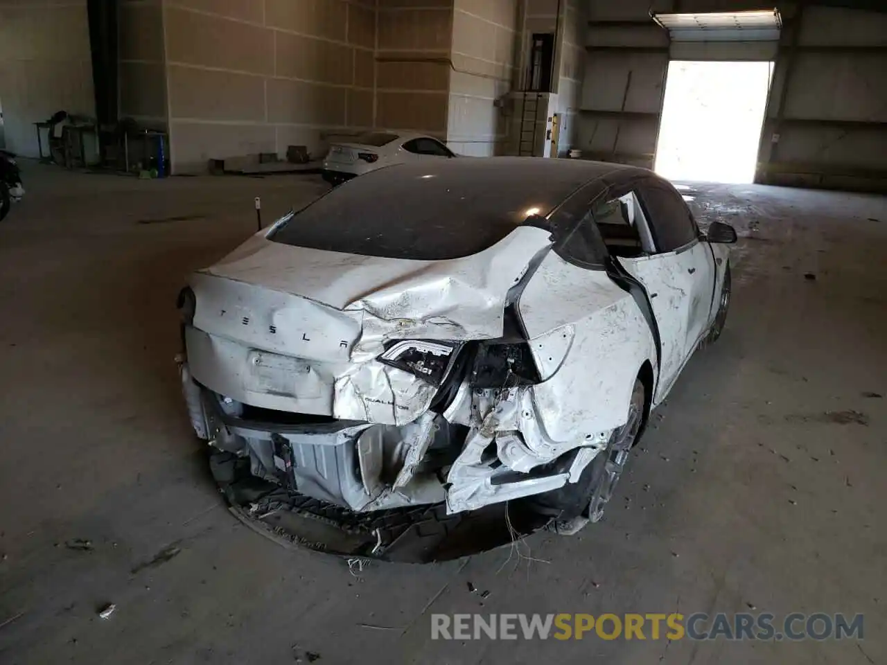 4 Photograph of a damaged car 5YJ3E1EB7LF806695 TESLA MODEL 3 2020