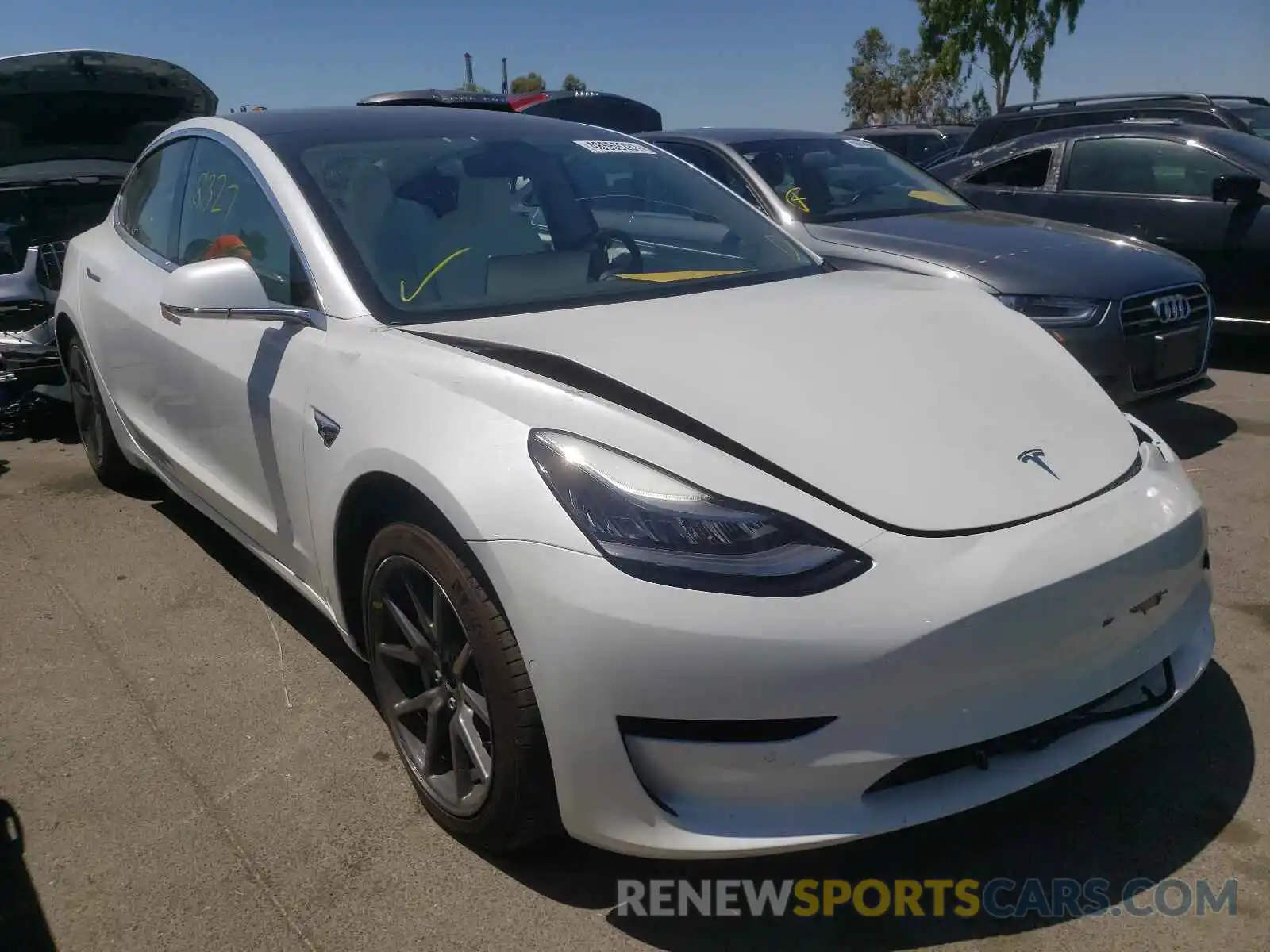 9 Photograph of a damaged car 5YJ3E1EB7LF806714 TESLA MODEL 3 2020