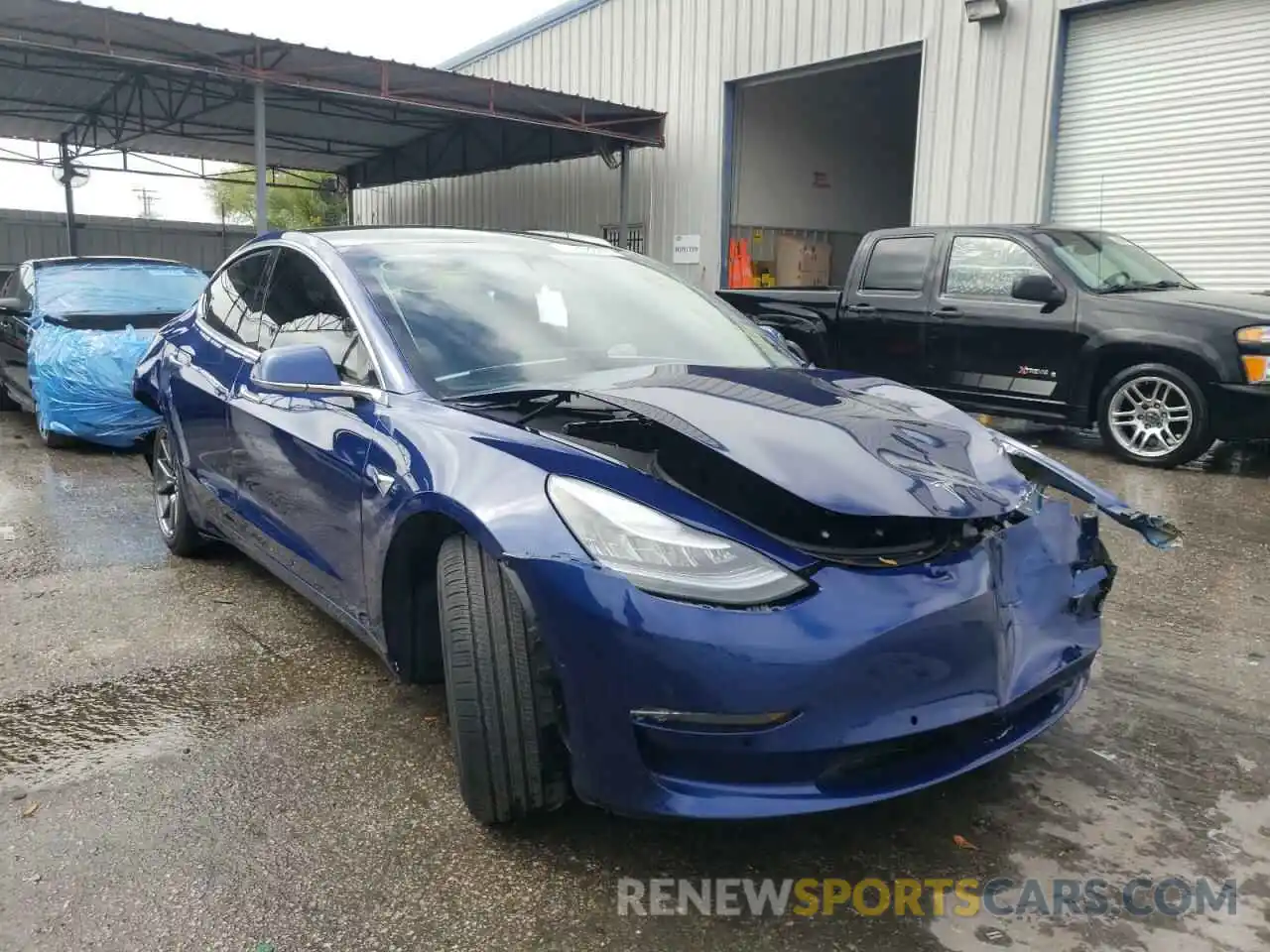 1 Photograph of a damaged car 5YJ3E1EB8LF617571 TESLA MODEL 3 2020