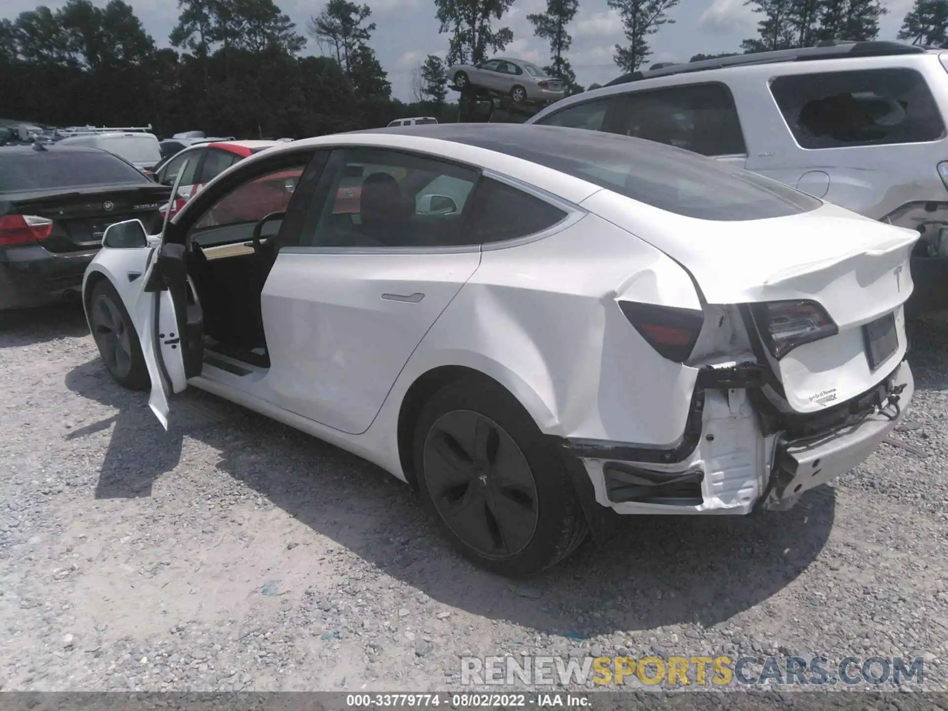 3 Photograph of a damaged car 5YJ3E1EB8LF617974 TESLA MODEL 3 2020