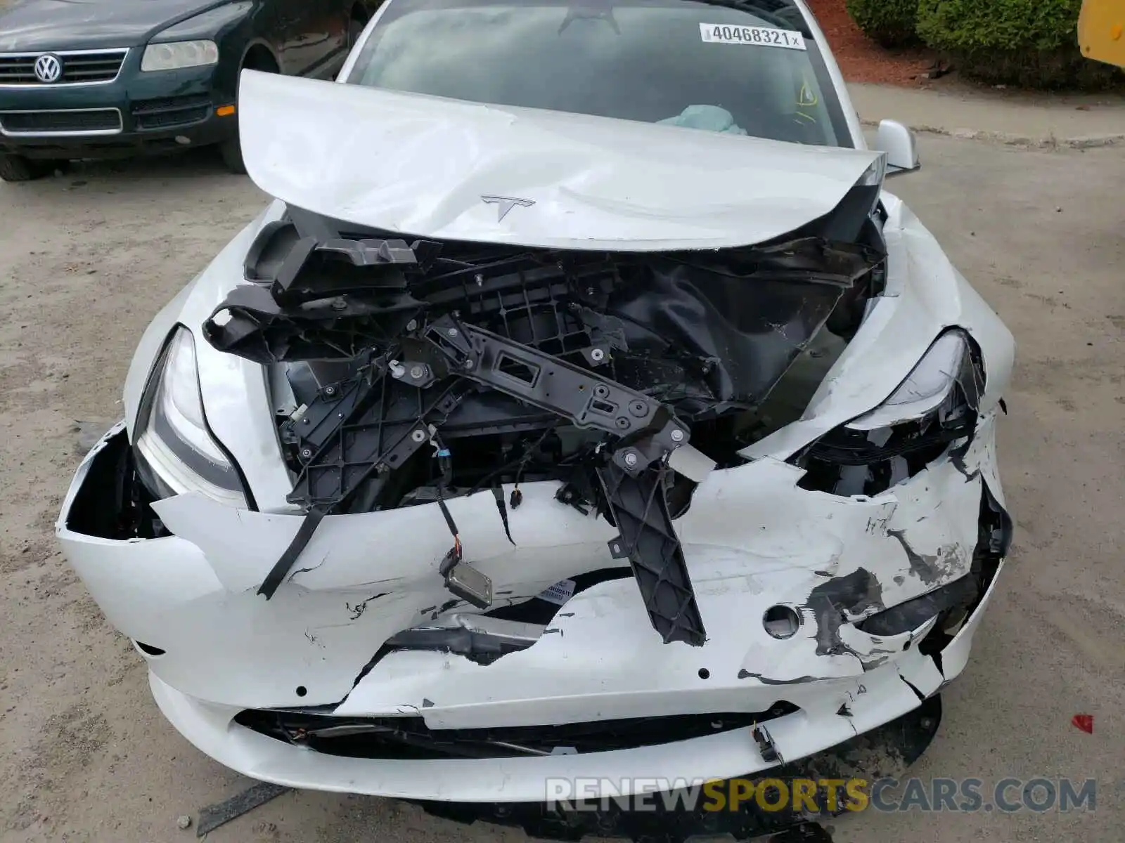 7 Photograph of a damaged car 5YJ3E1EB8LF618624 TESLA MODEL 3 2020