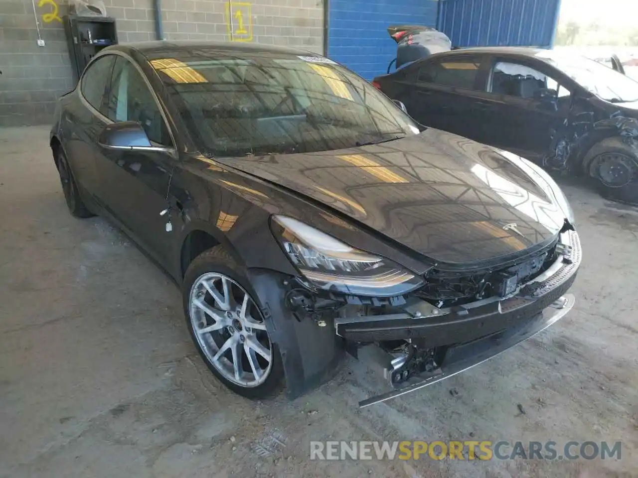 1 Photograph of a damaged car 5YJ3E1EB8LF635696 TESLA MODEL 3 2020