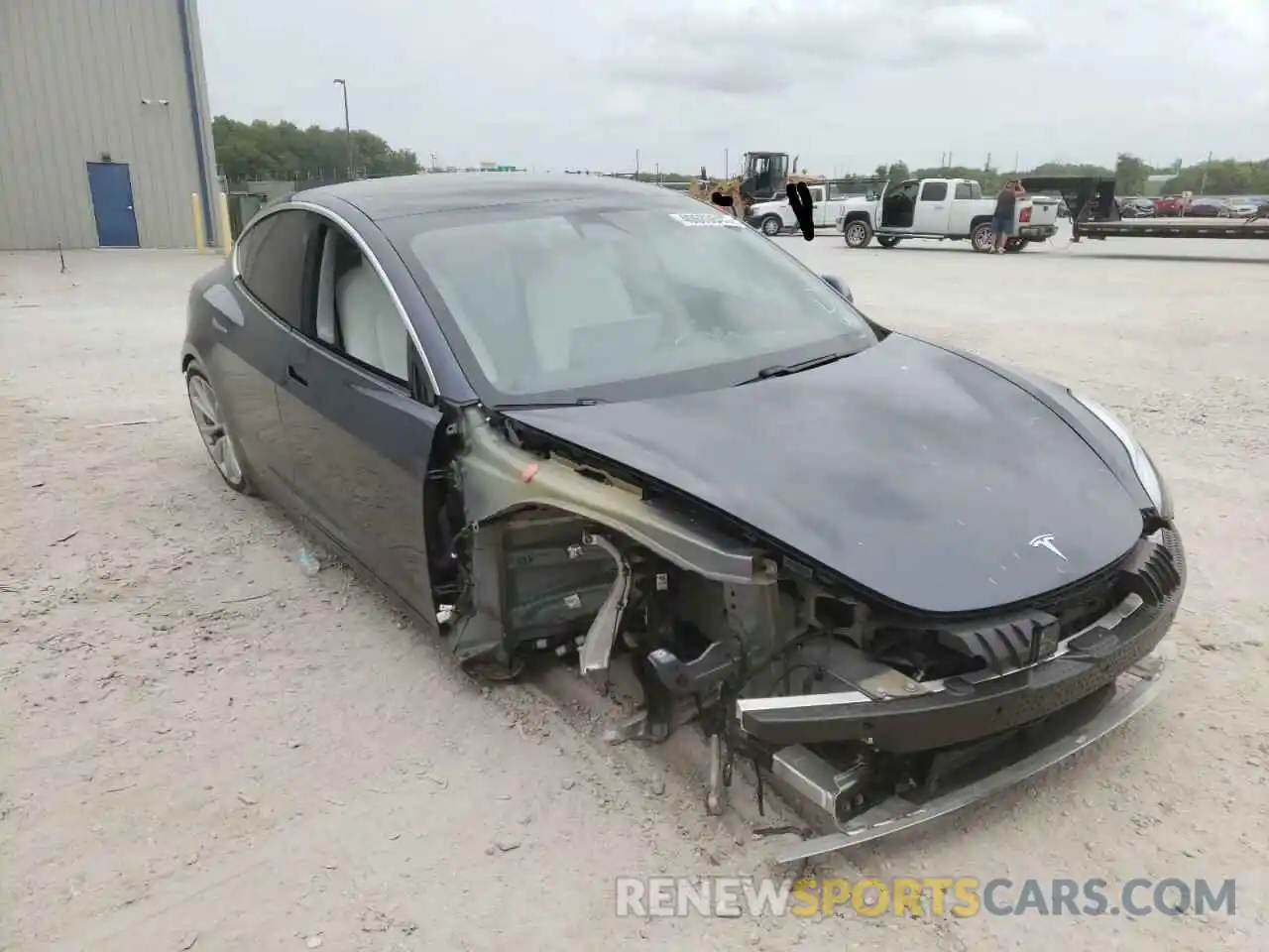 1 Photograph of a damaged car 5YJ3E1EB8LF640087 TESLA MODEL 3 2020