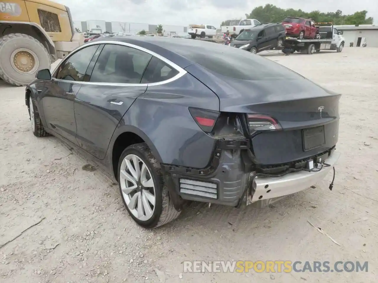 3 Photograph of a damaged car 5YJ3E1EB8LF640087 TESLA MODEL 3 2020