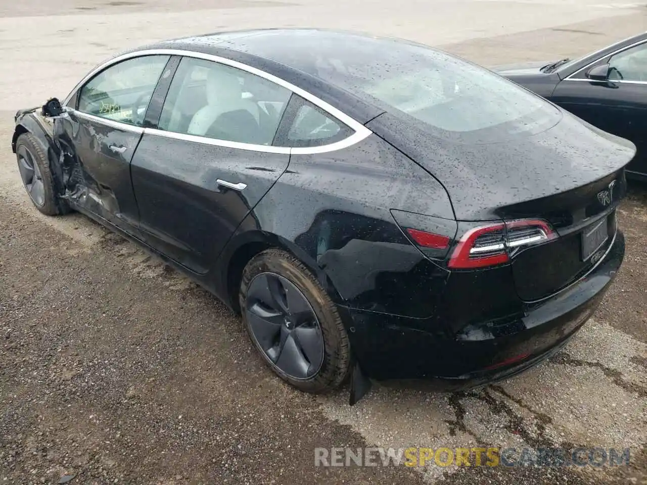 3 Photograph of a damaged car 5YJ3E1EB8LF643409 TESLA MODEL 3 2020