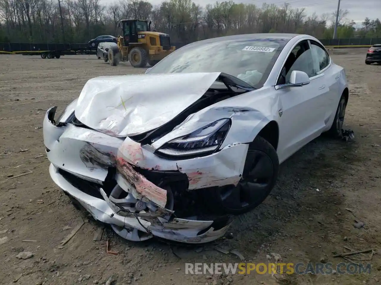 2 Photograph of a damaged car 5YJ3E1EB8LF650697 TESLA MODEL 3 2020